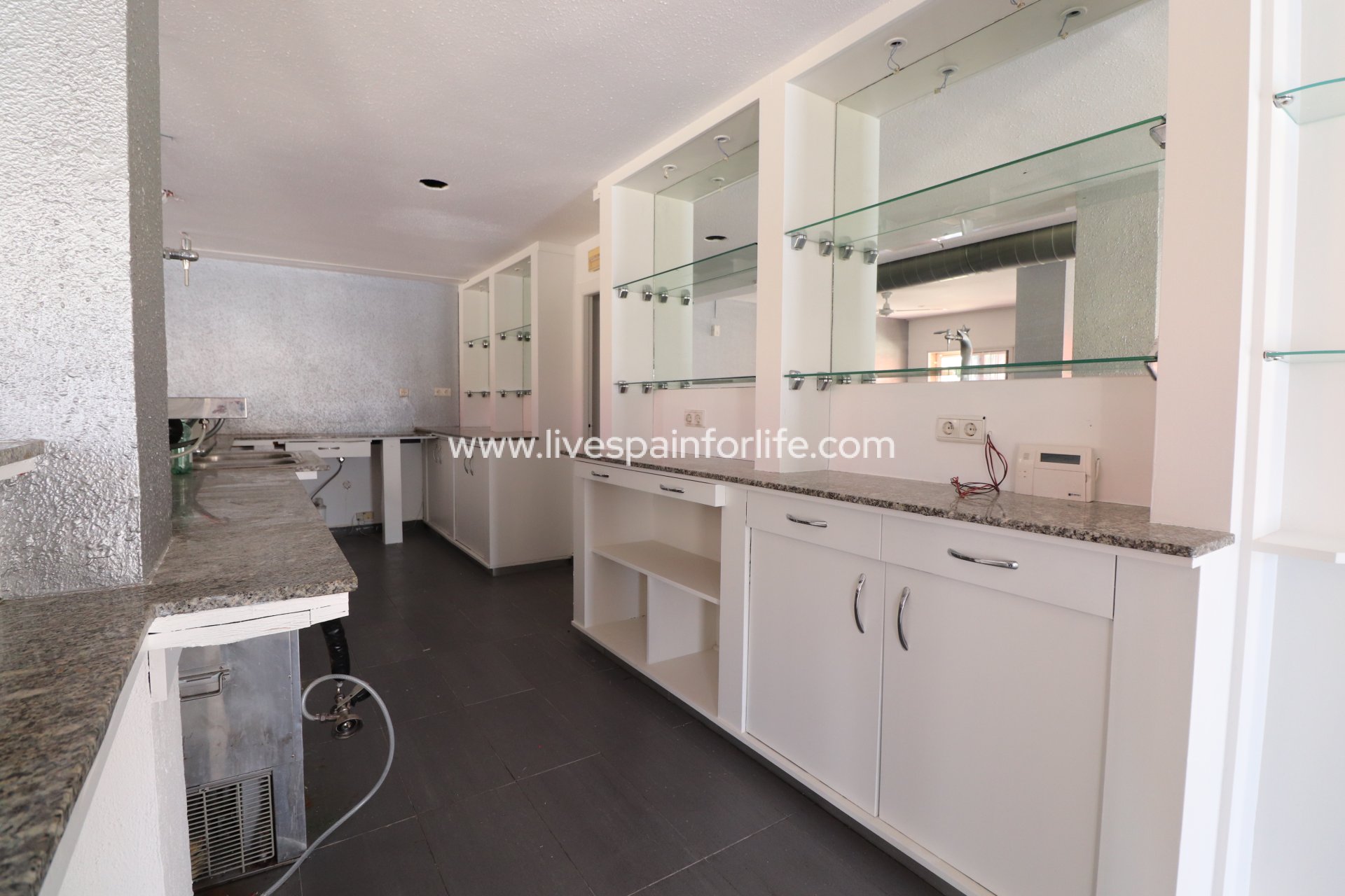 Reventa - Commercial (Freehold) -
Ciudad Quesada - La Marquesa