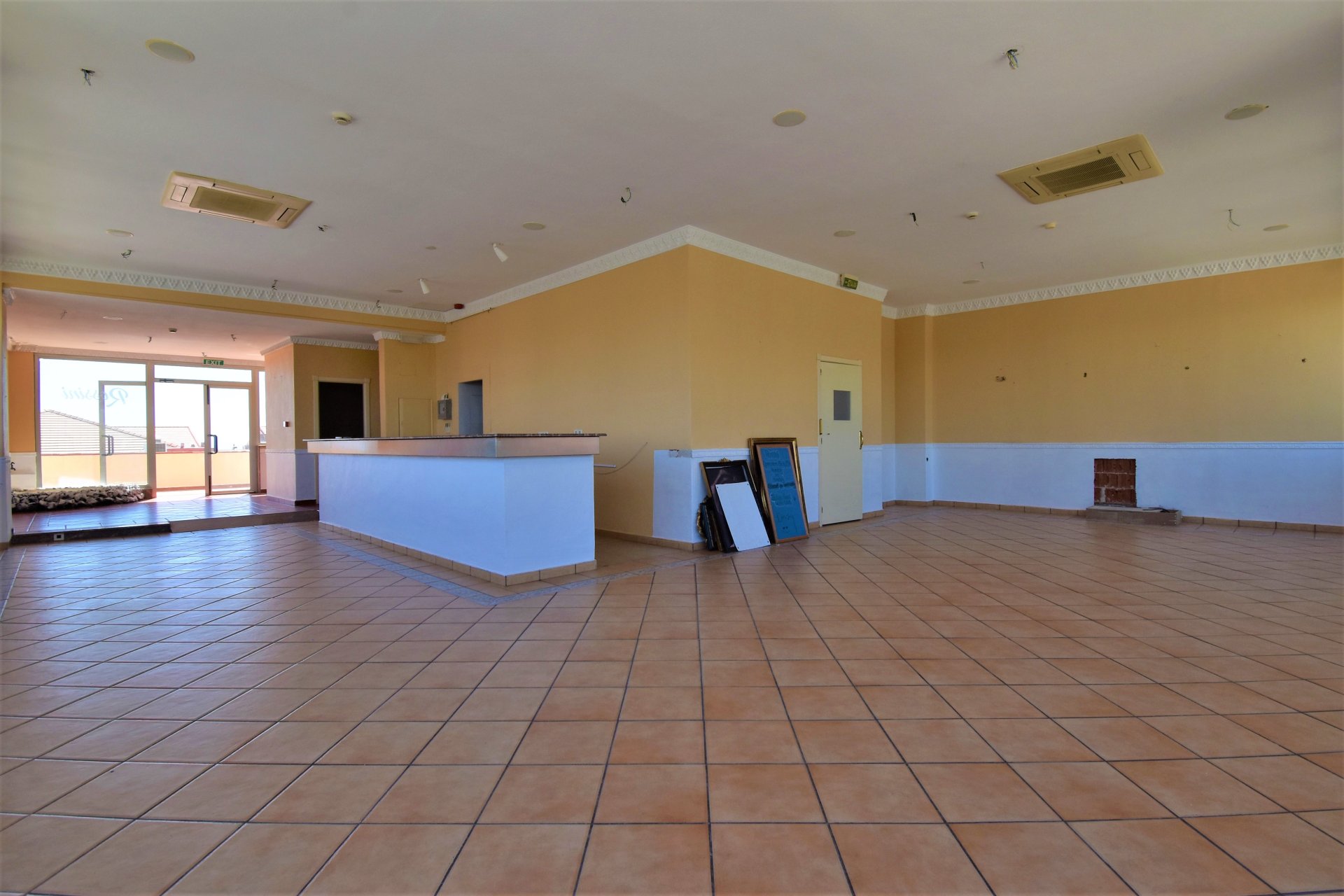 Reventa - Commercial -
Orihuela Costa - Los Dolses