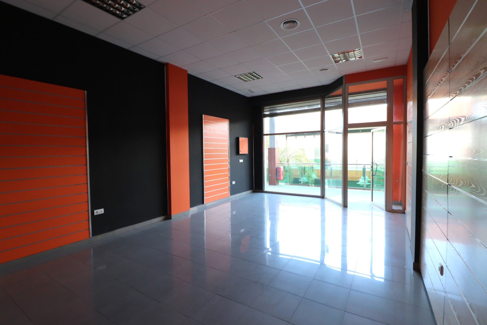 Reventa - Commercial -
San Fulgencio - Bahia de Las Dunas