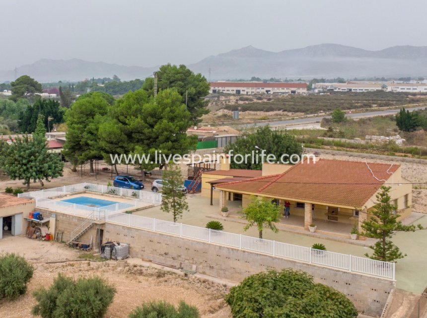 Reventa - Country house -
Albatera