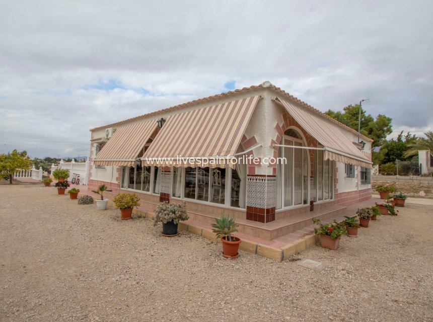 Reventa - Country house -
Albatera