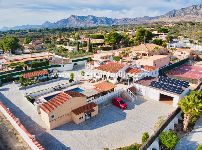 Reventa - Country house -
Albatera