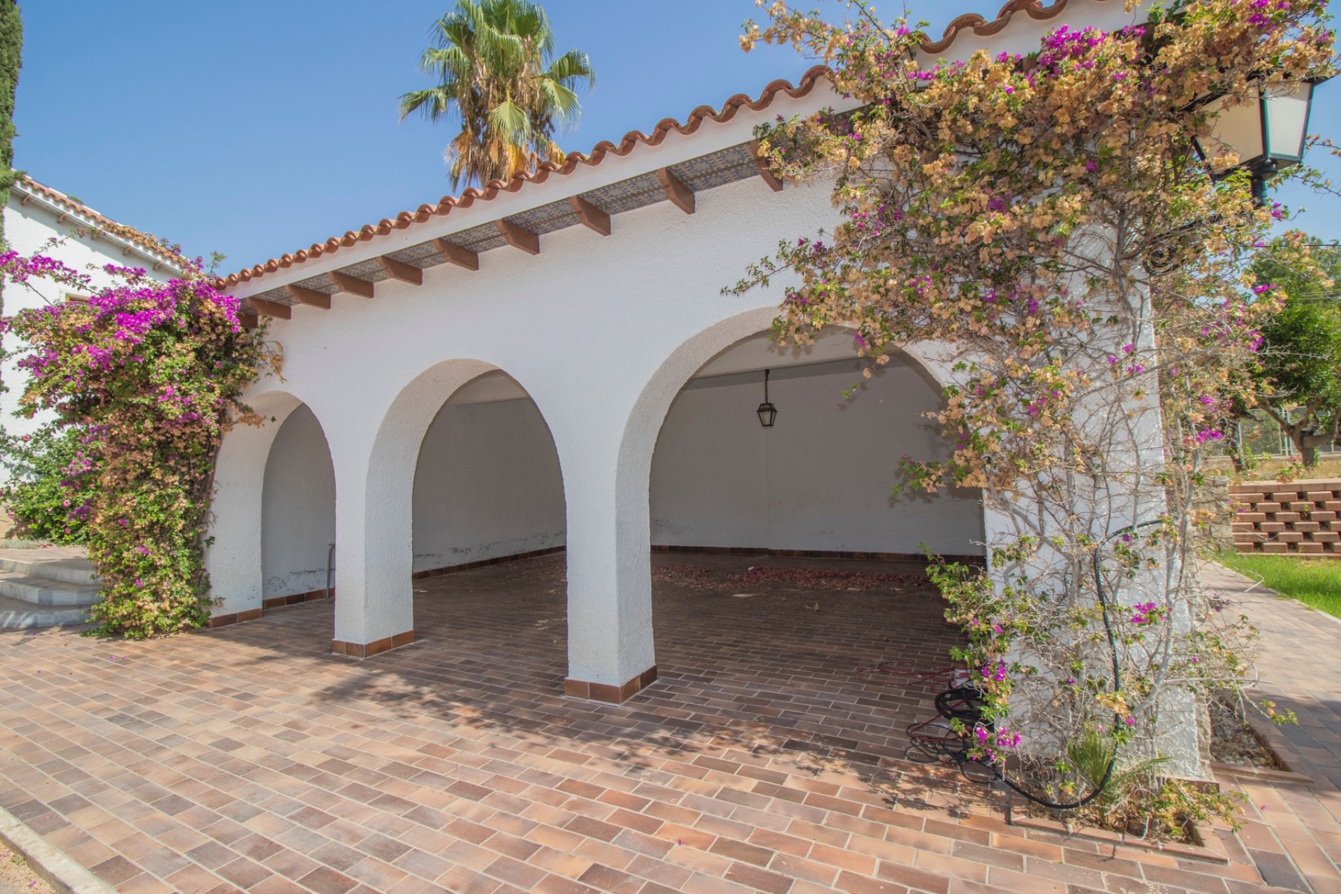 Reventa - Country house -
Alicante