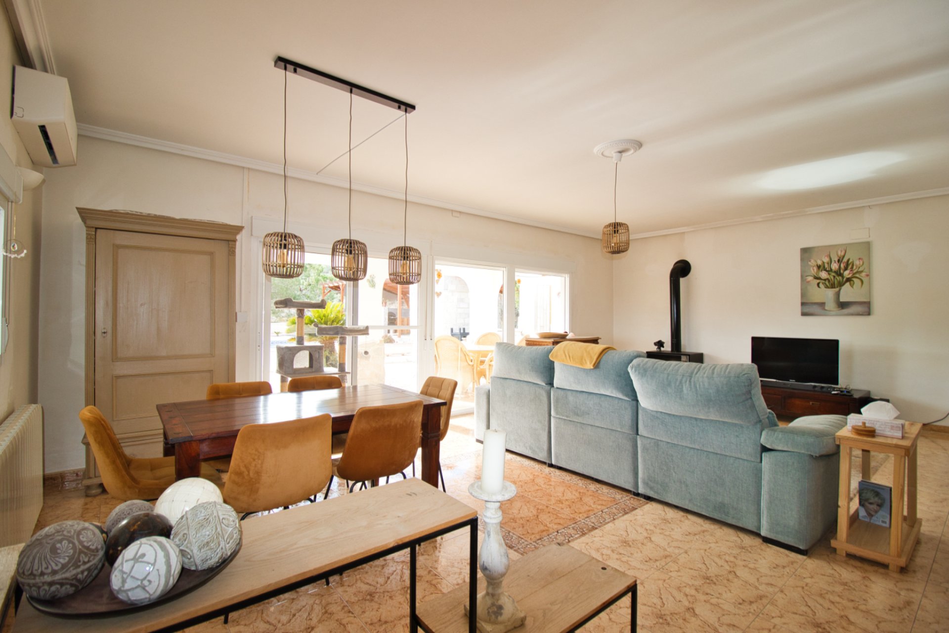 Reventa - Country house -
Alicante