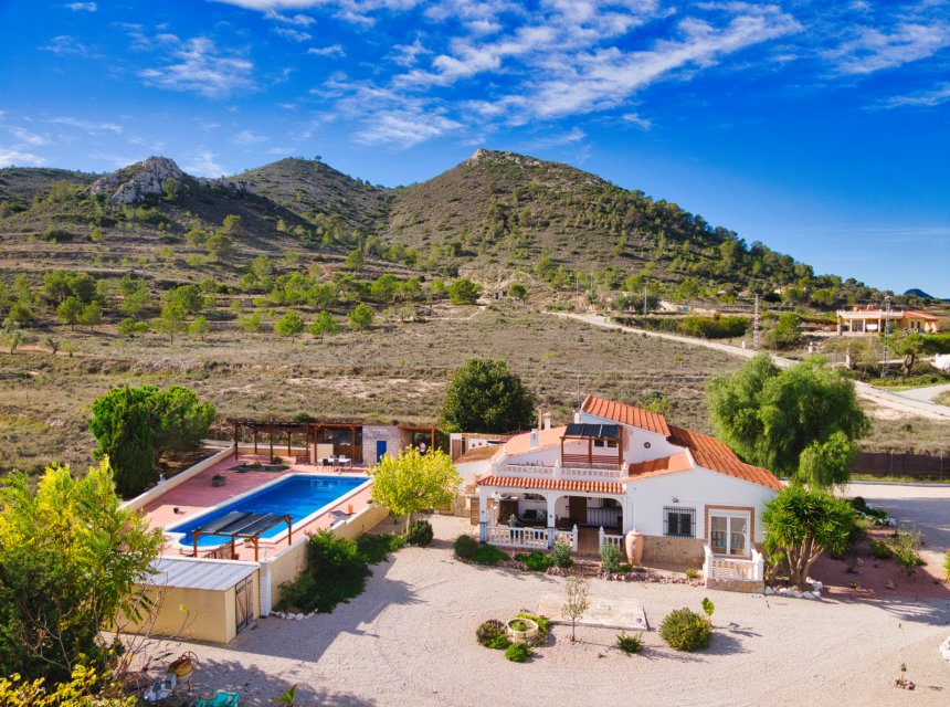 Reventa - Country house -
Alicante