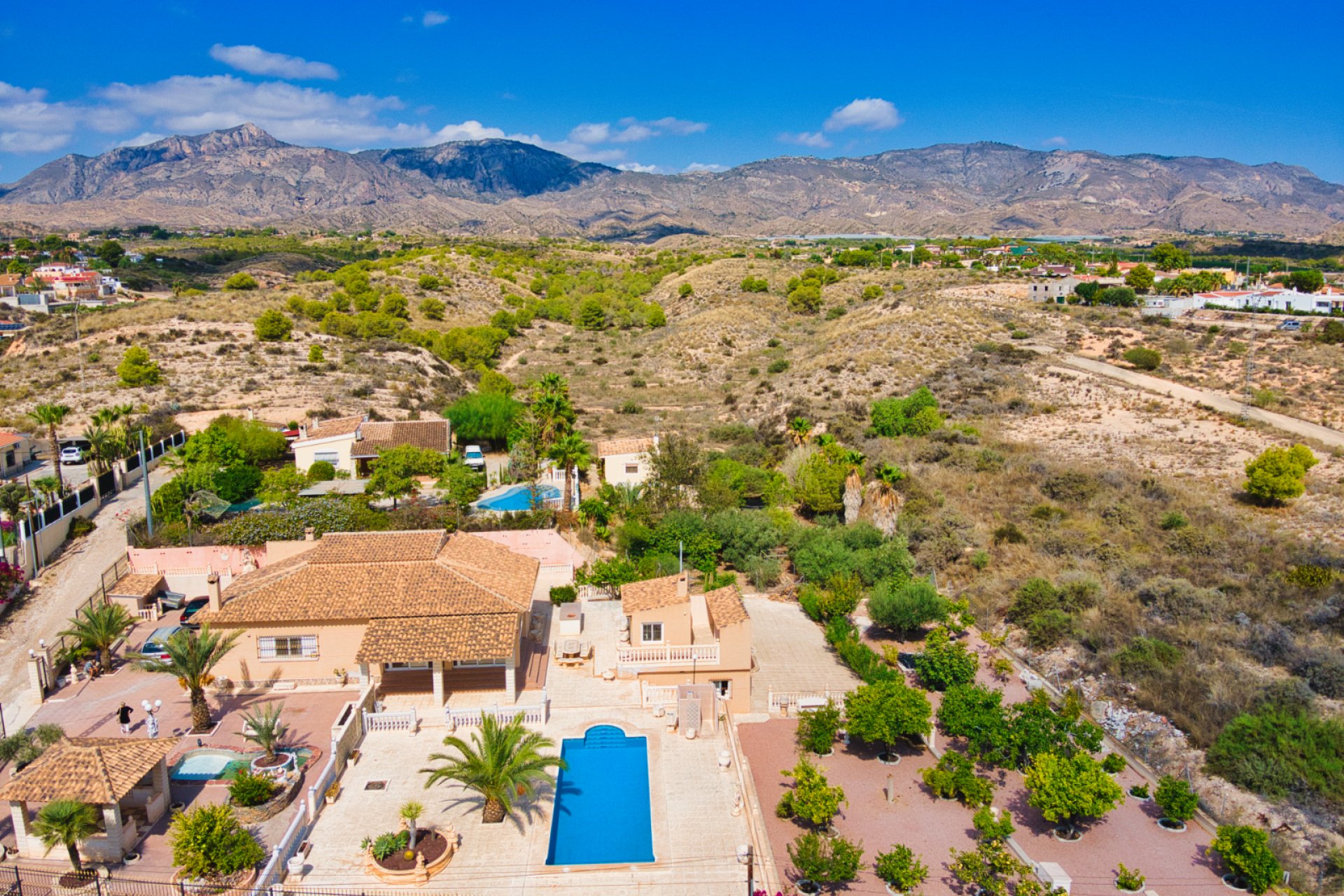 Reventa - Country house -
Alicante