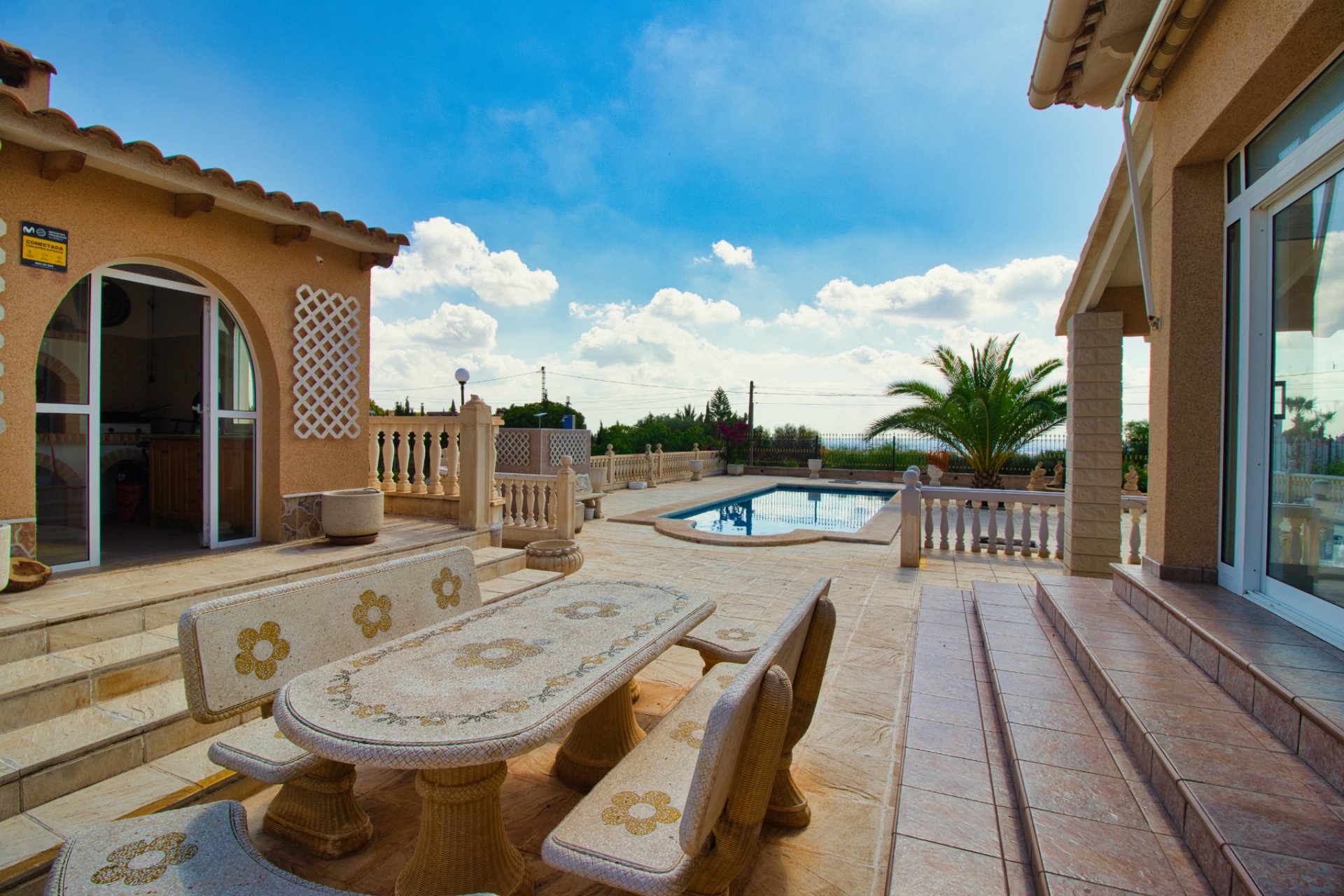 Reventa - Country house -
Alicante