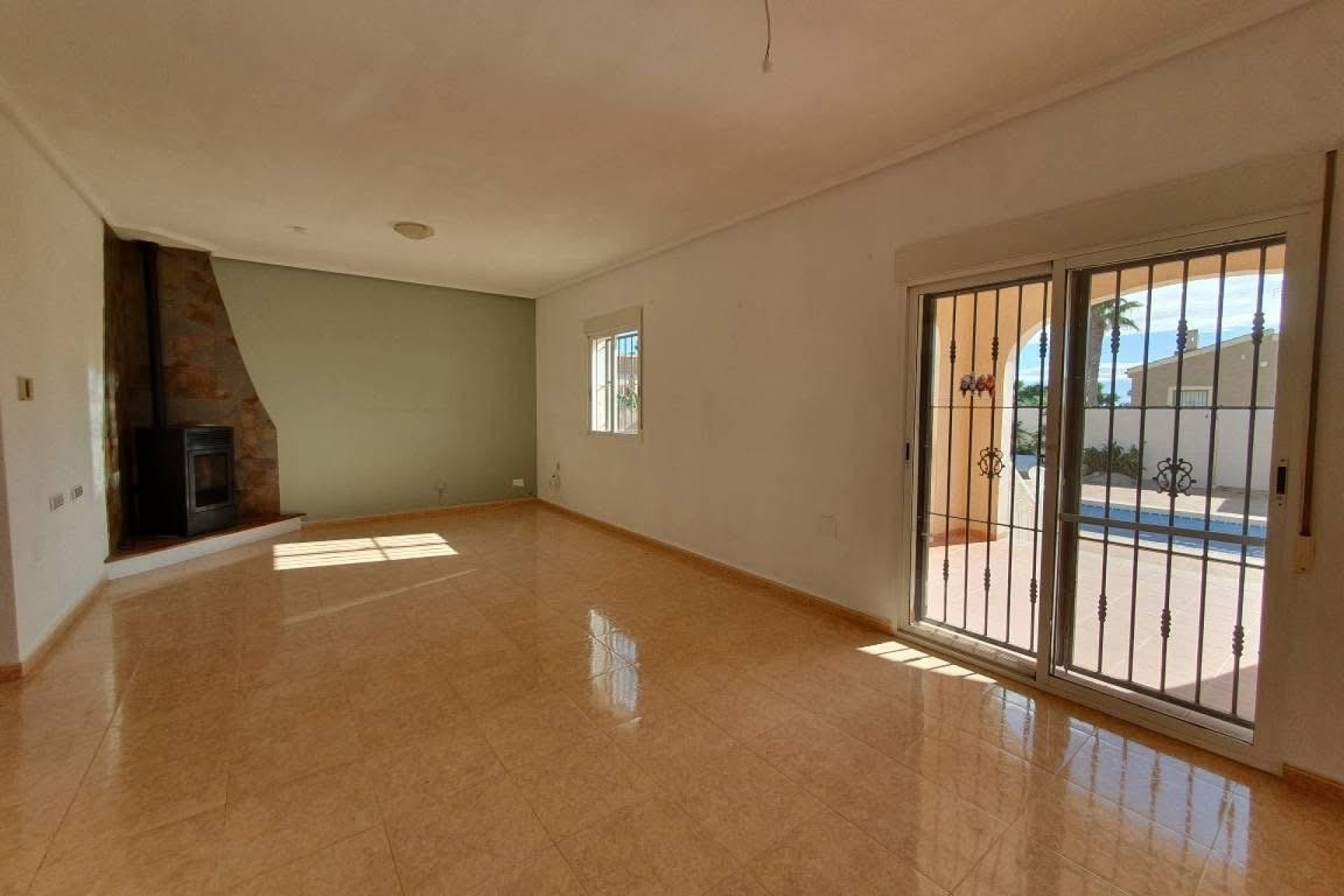 Reventa - Country house -
Alicante