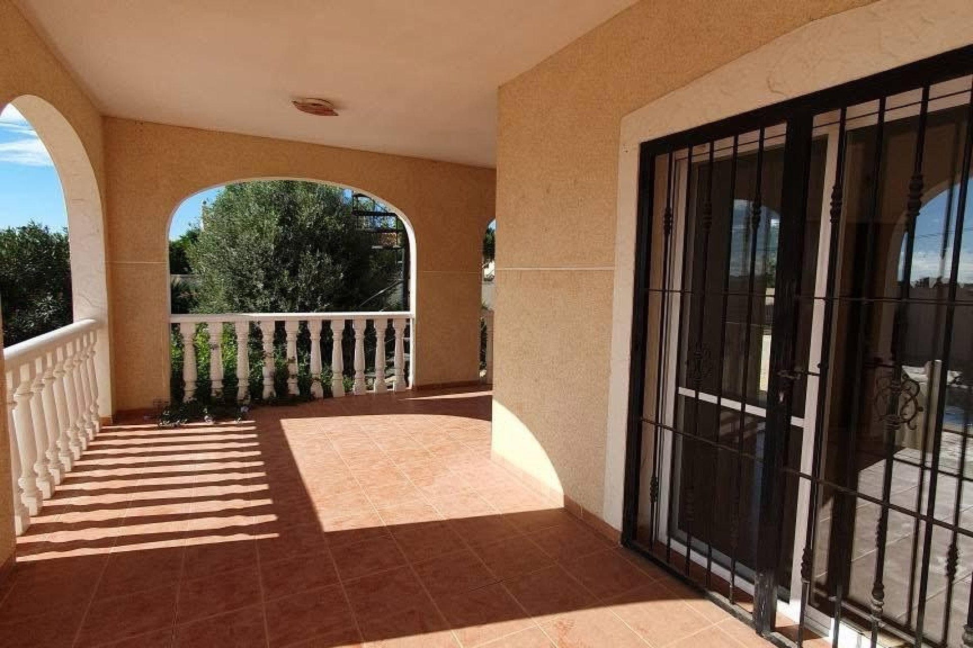 Reventa - Country house -
Alicante