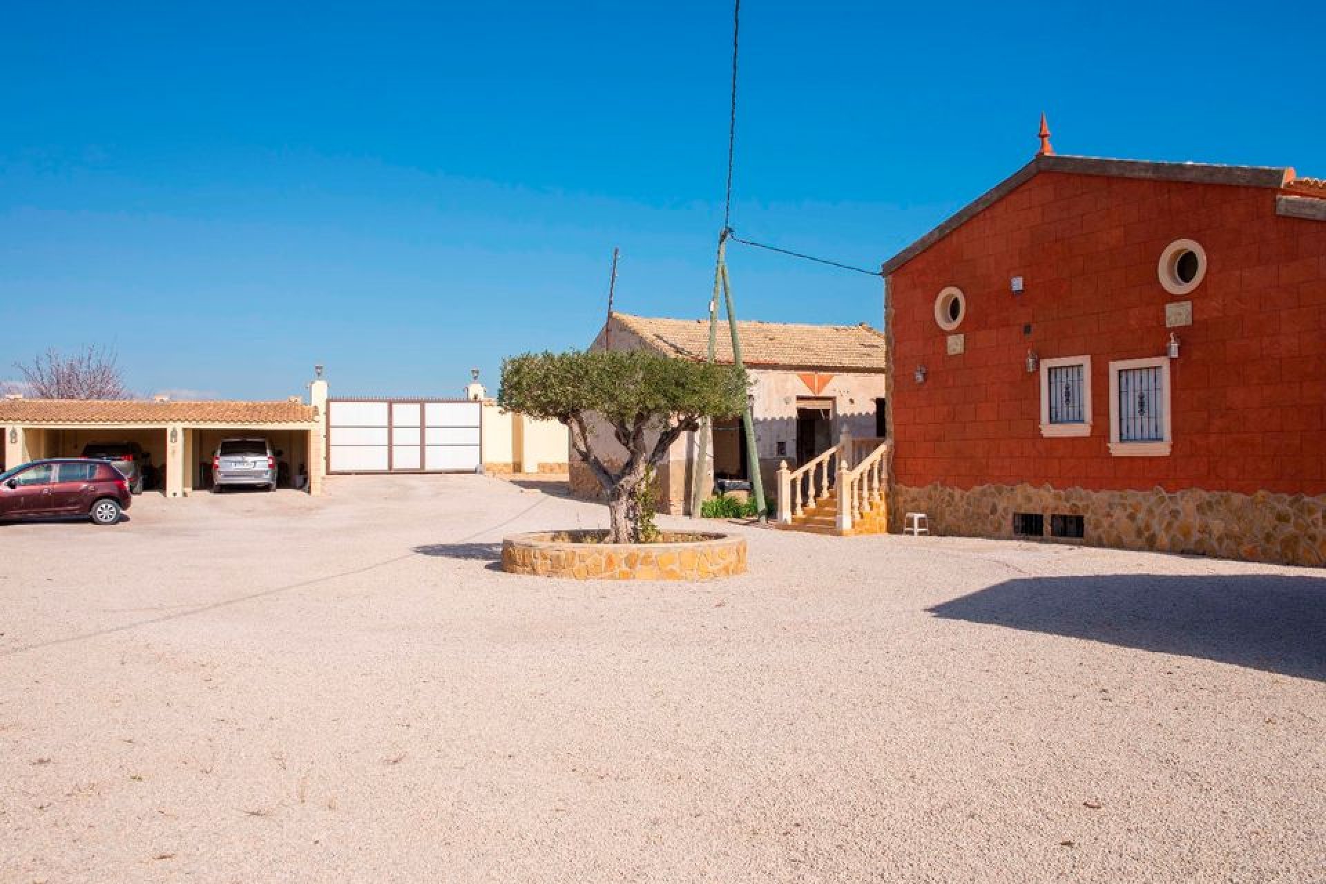 Reventa - Country house -
Alicante