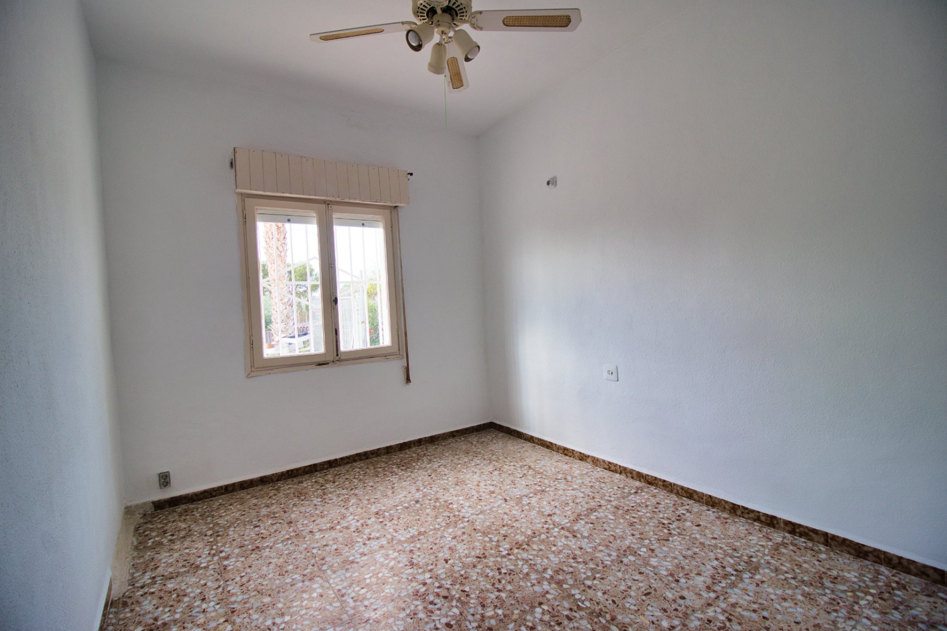 Reventa - Country house -
Alicante