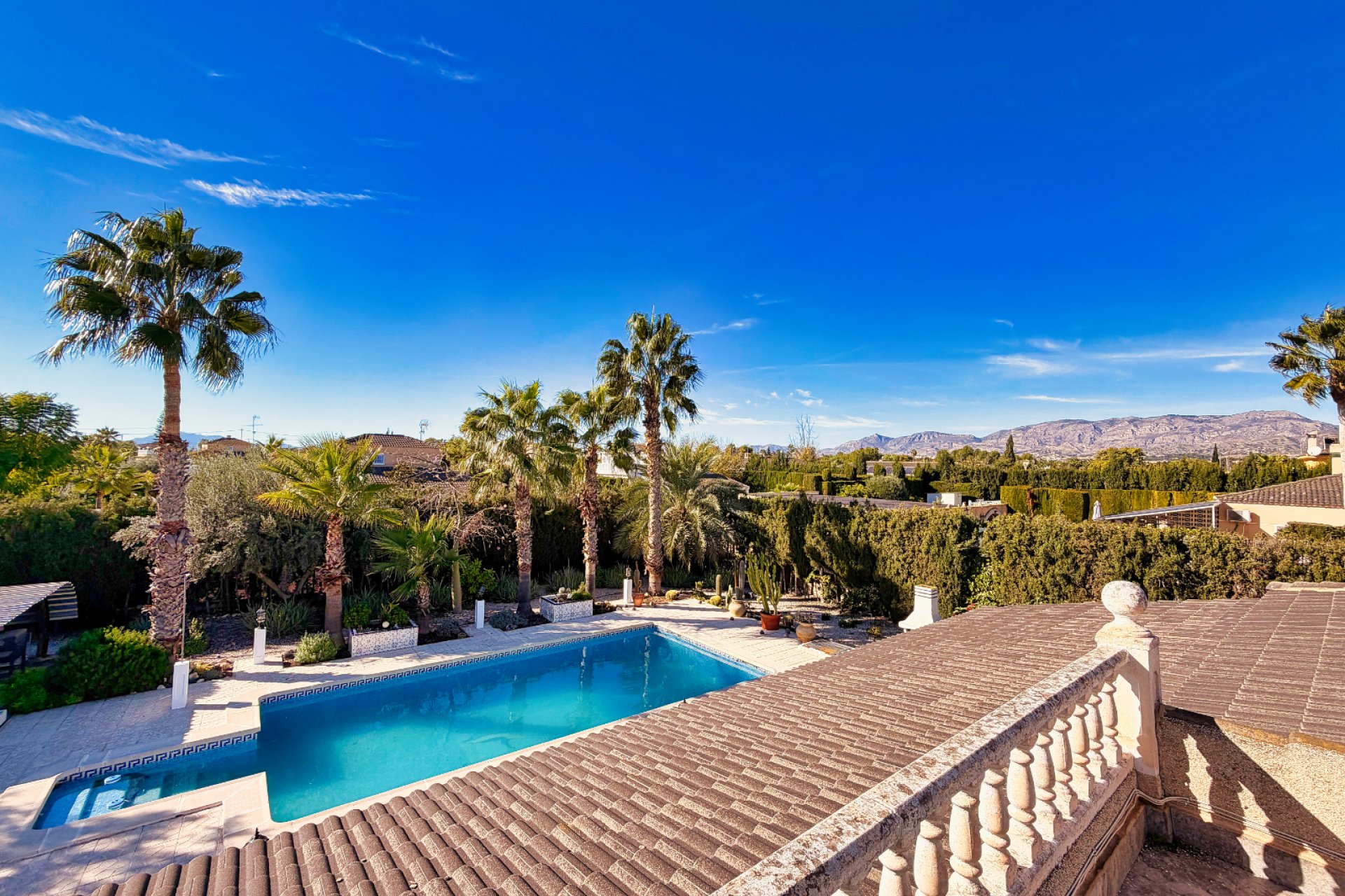 Reventa - Country house -
Alicante