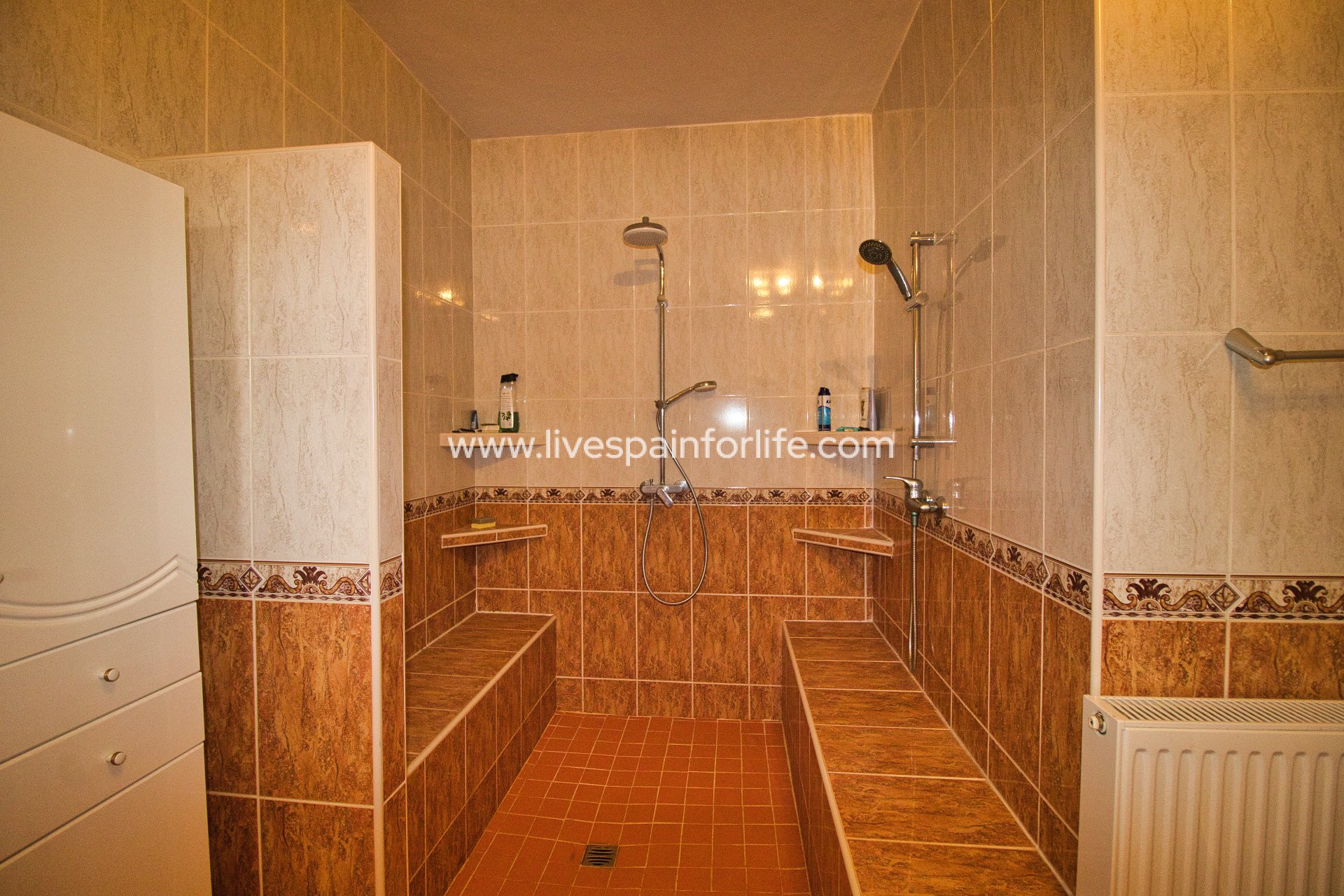 Reventa - Country house -
Alicante