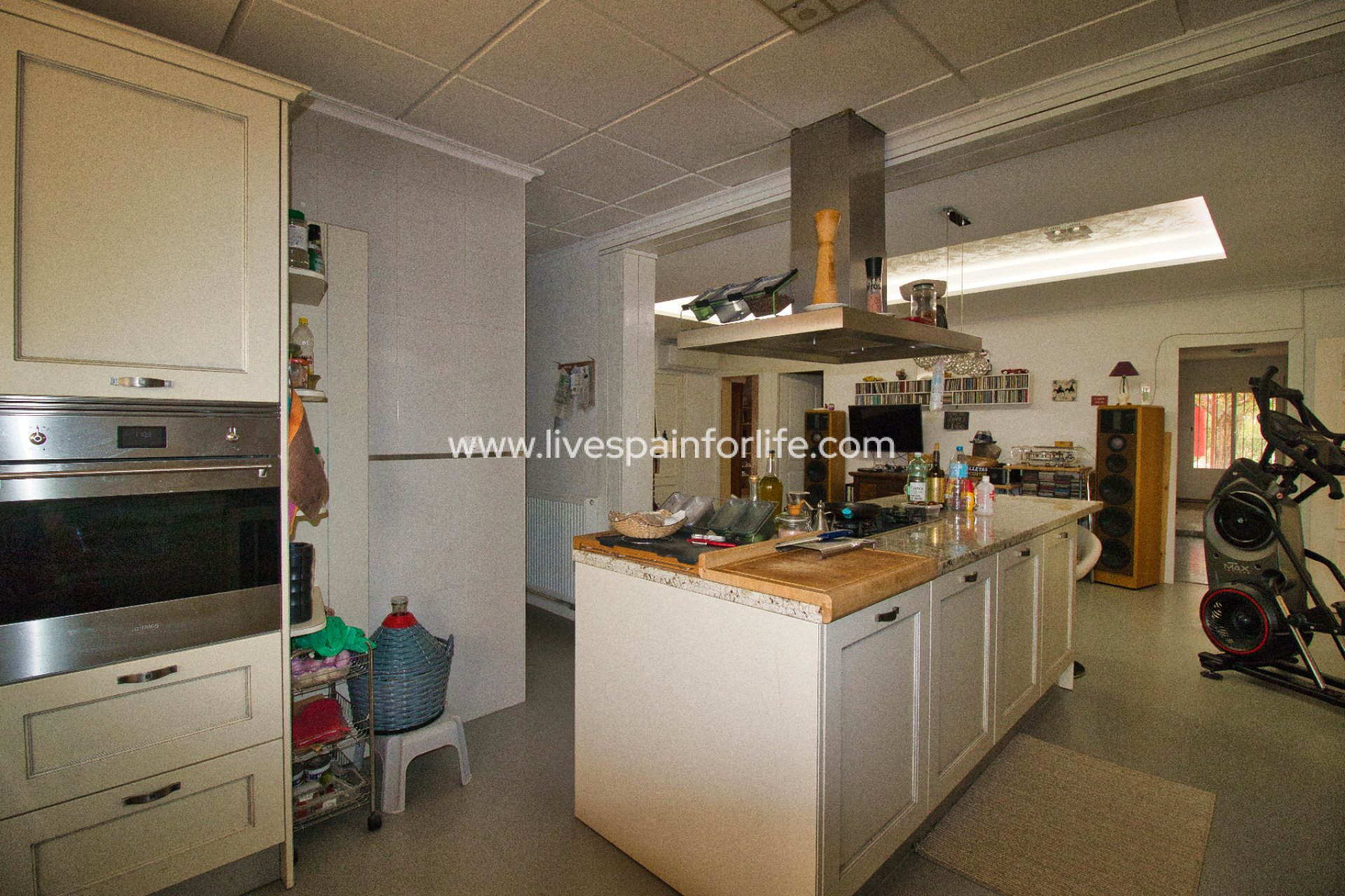 Reventa - Country house -
Alicante