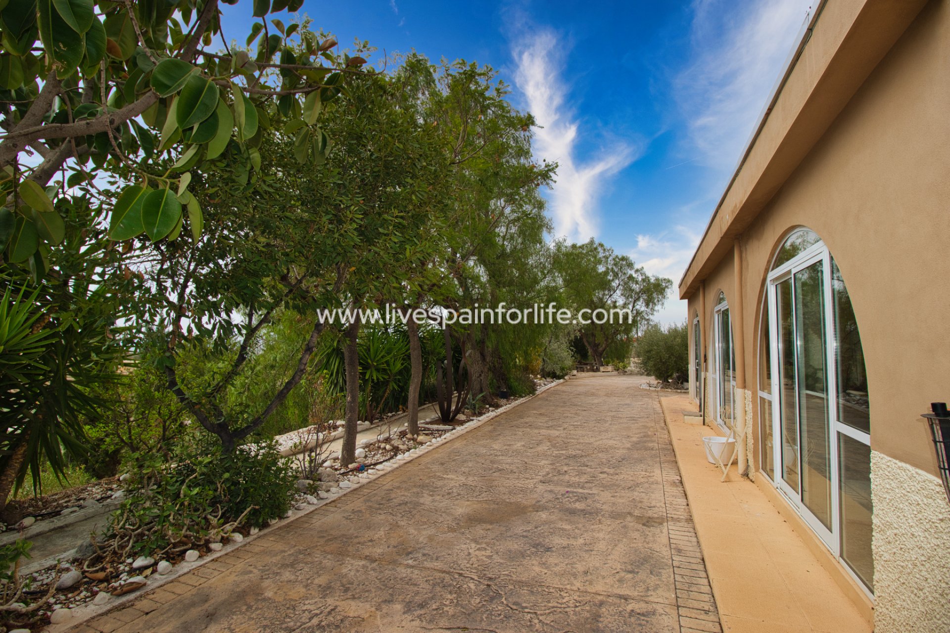 Reventa - Country house -
Alicante