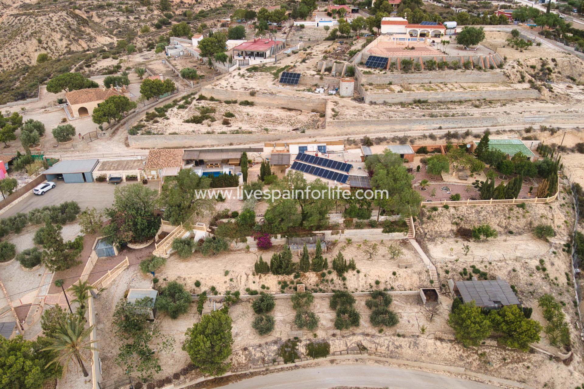 Reventa - Country house -
Alicante