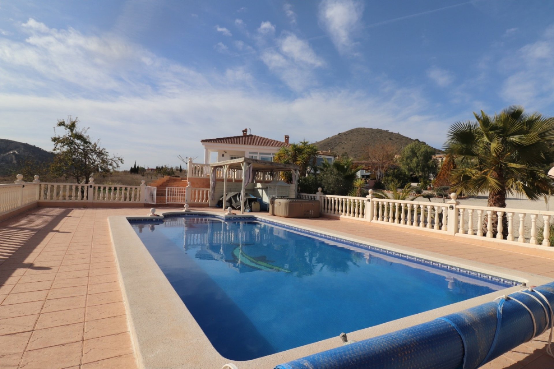 Reventa - Country house -
Alicante