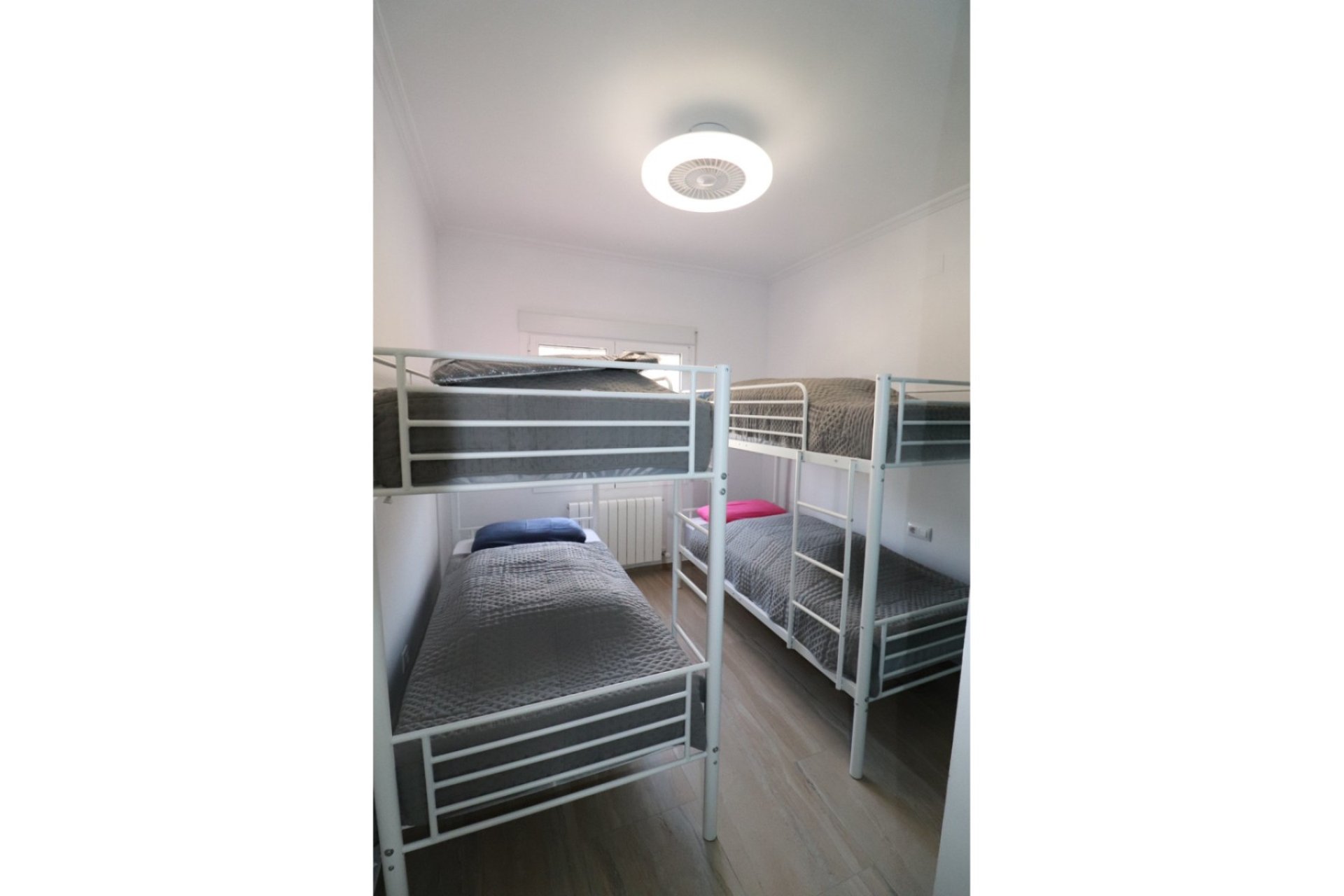 Reventa - Country house -
Alicante