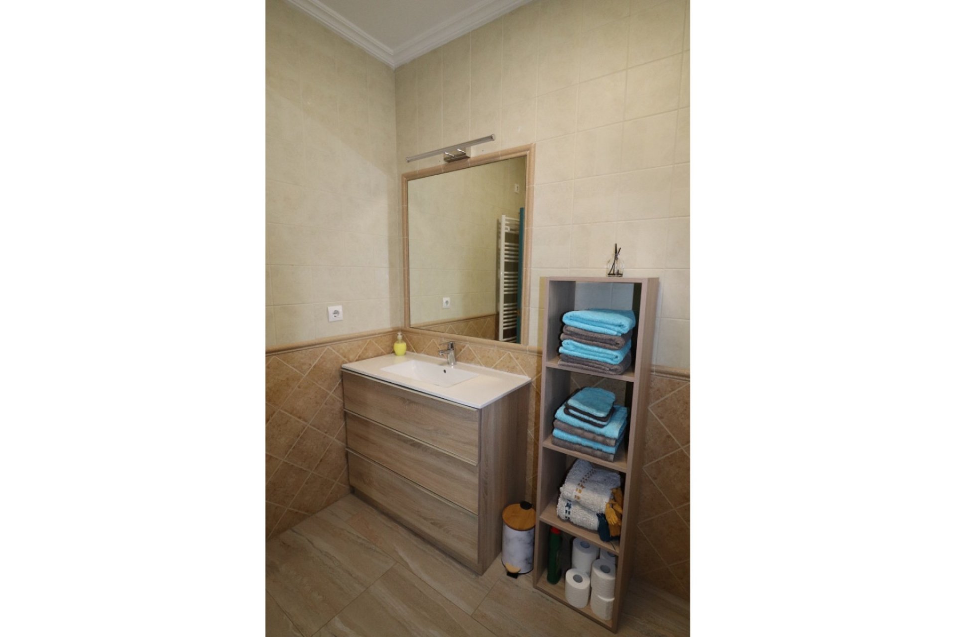 Reventa - Country house -
Alicante