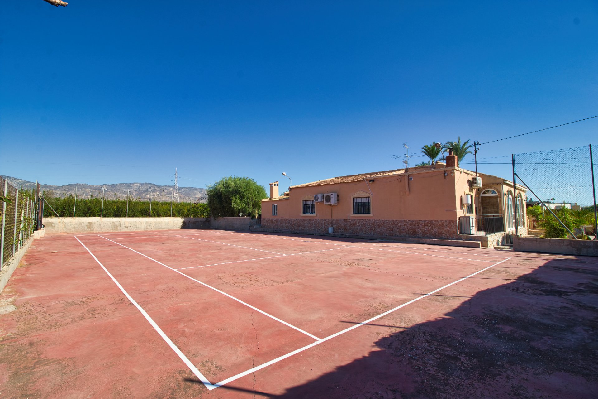 Reventa - Country house -
Alicante