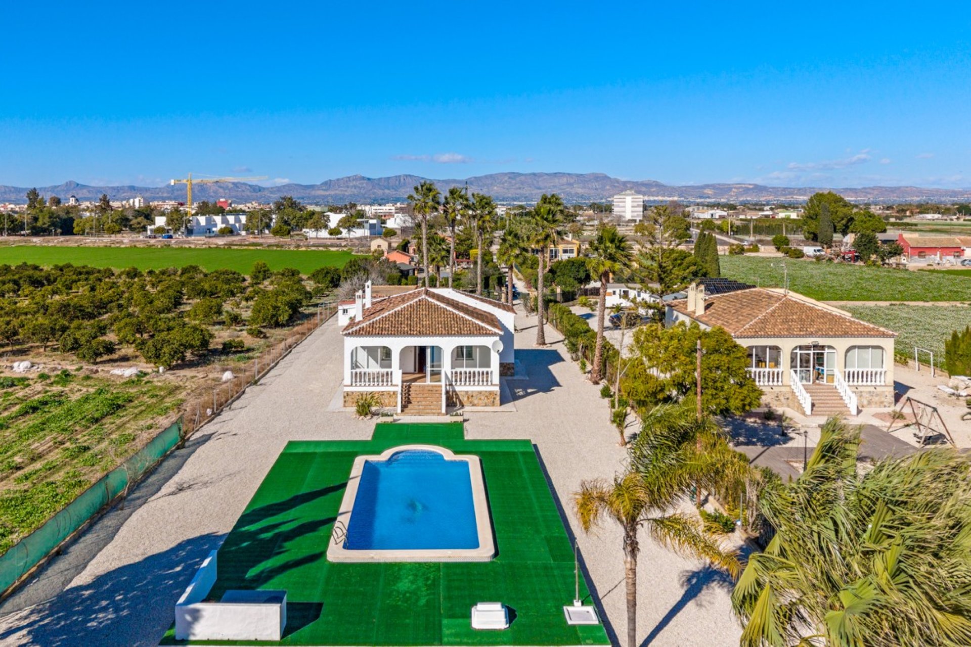 Reventa - Country house -
Alicante