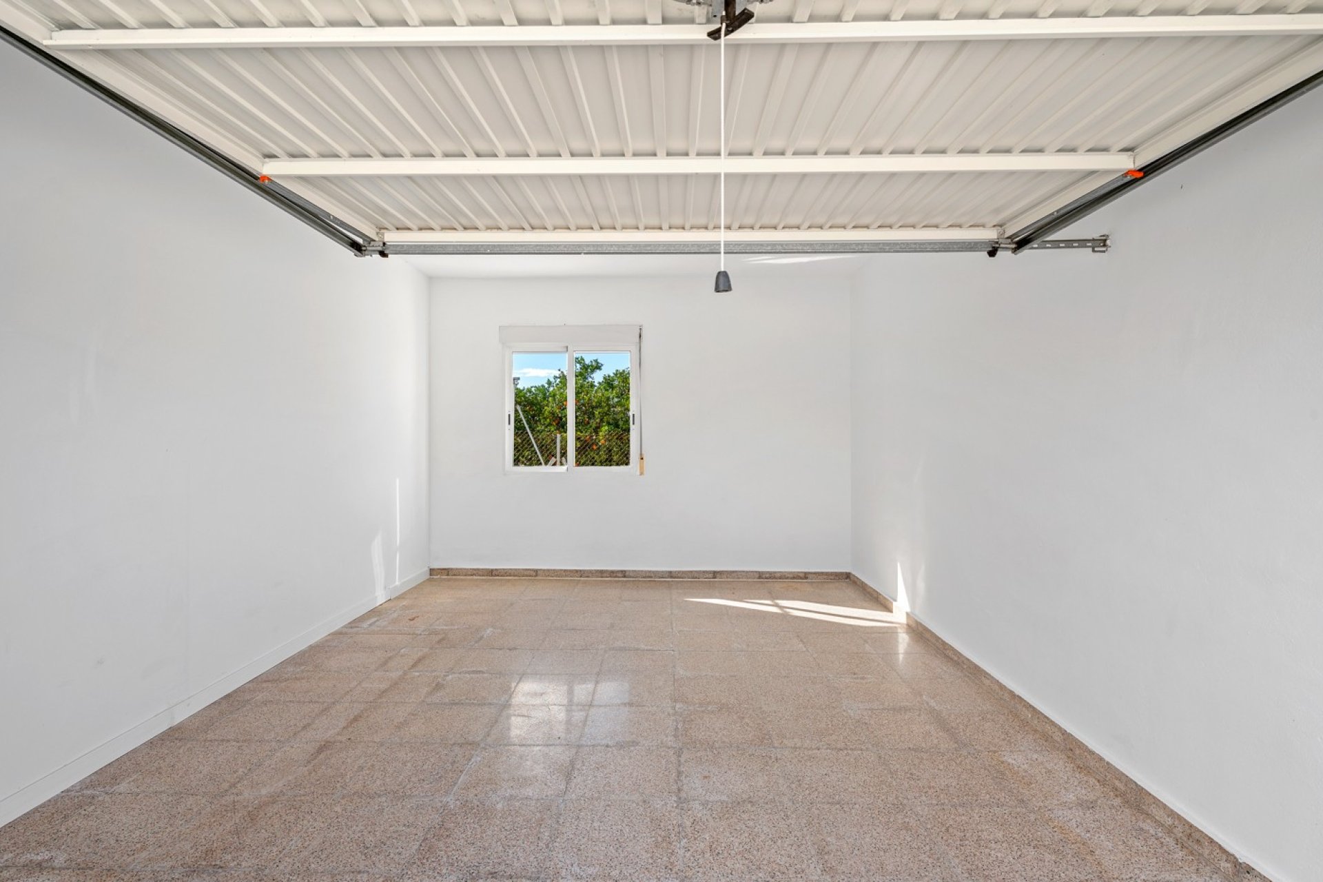 Reventa - Country house -
Alicante