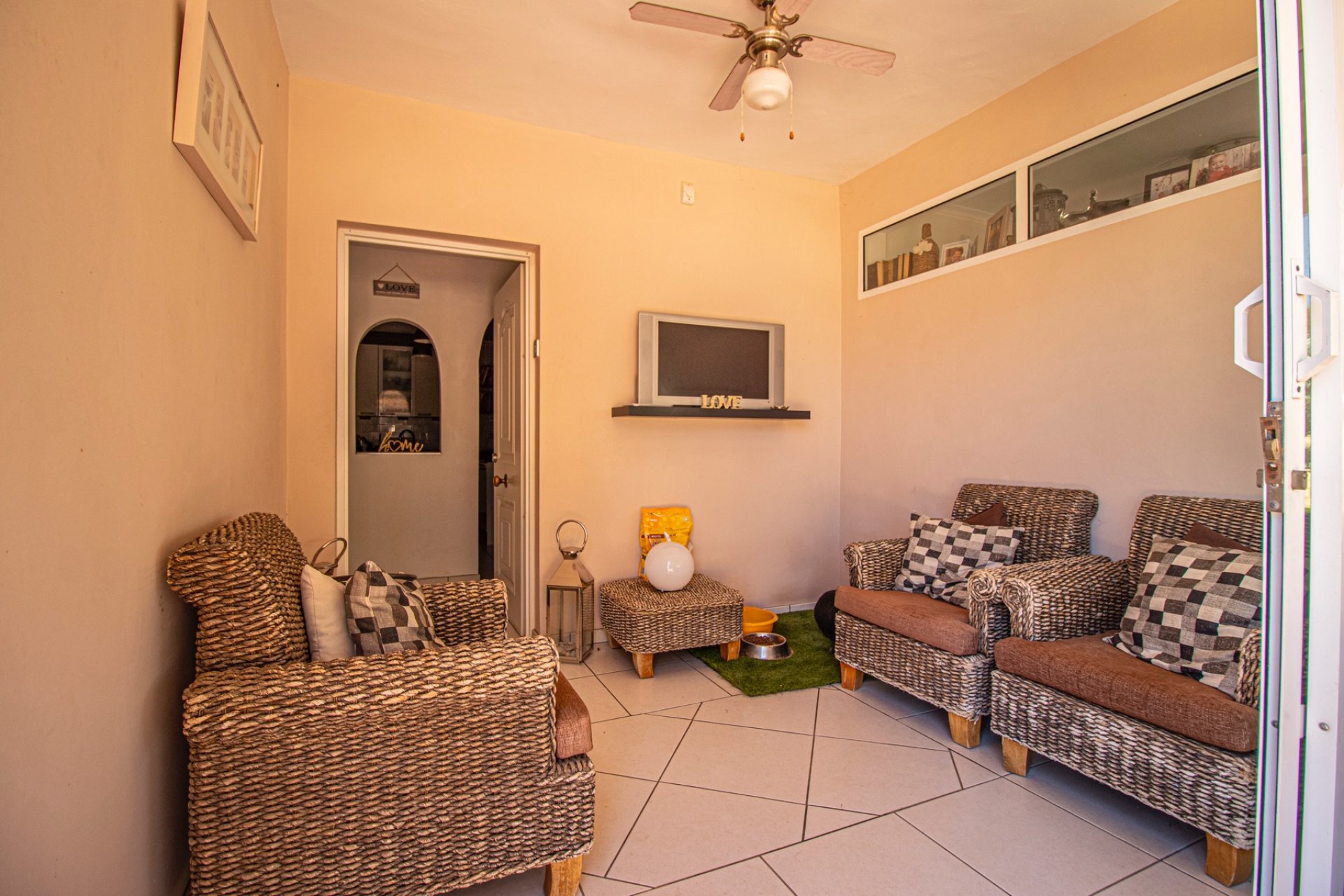 Reventa - Country house -
Alicante