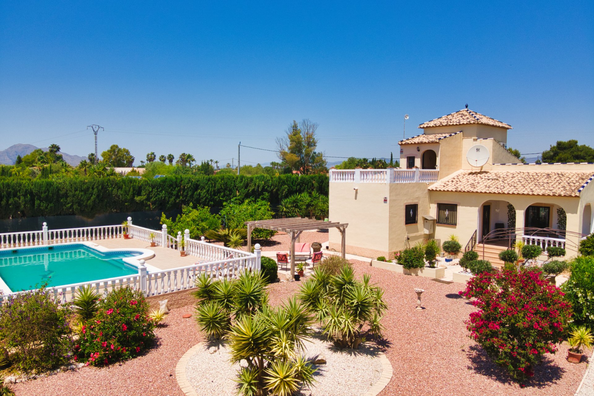 Reventa - Country house -
Alicante