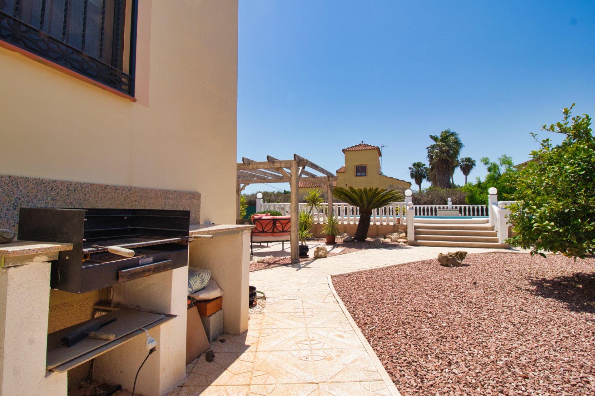 Reventa - Country house -
Alicante