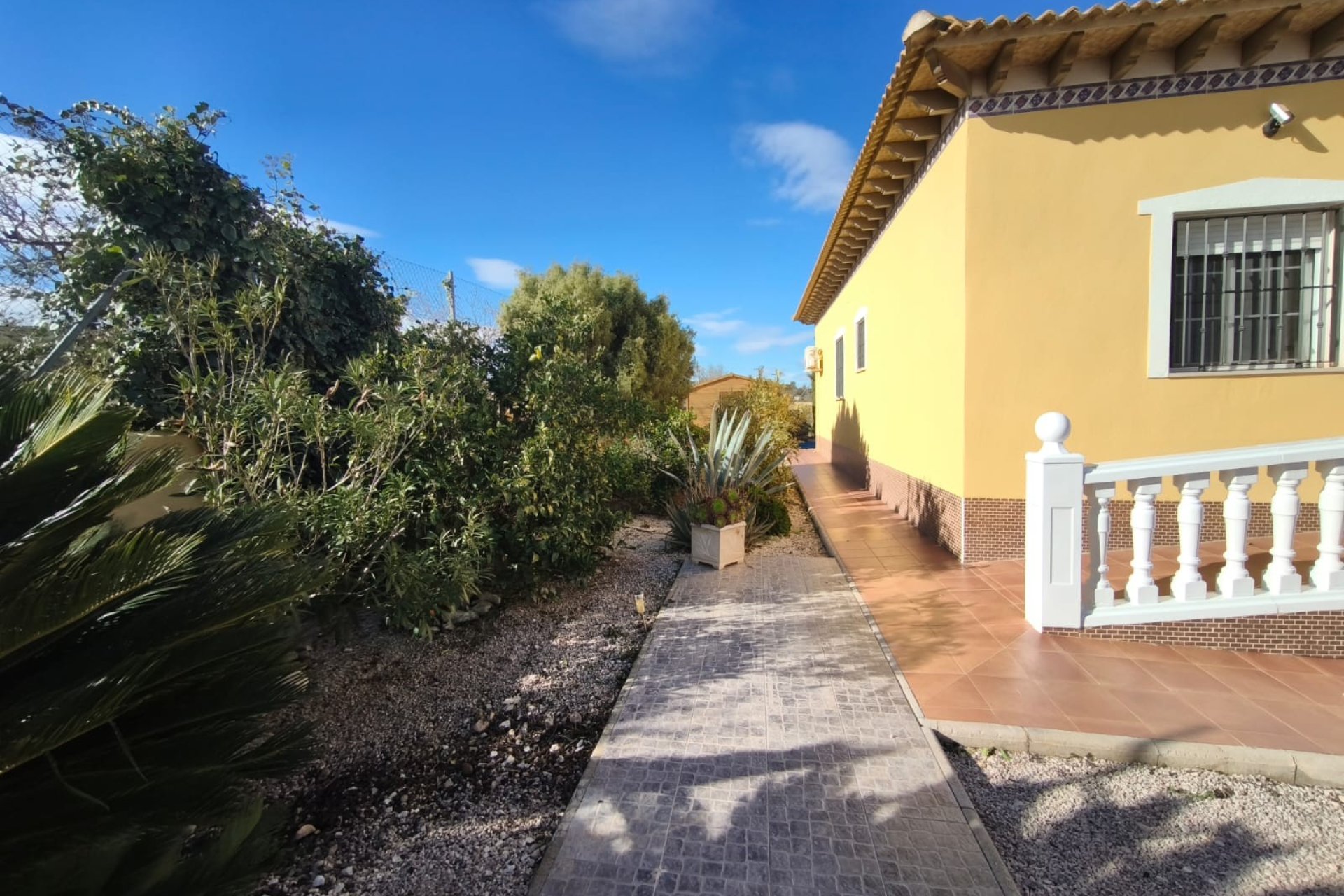 Reventa - Country house -
Alicante