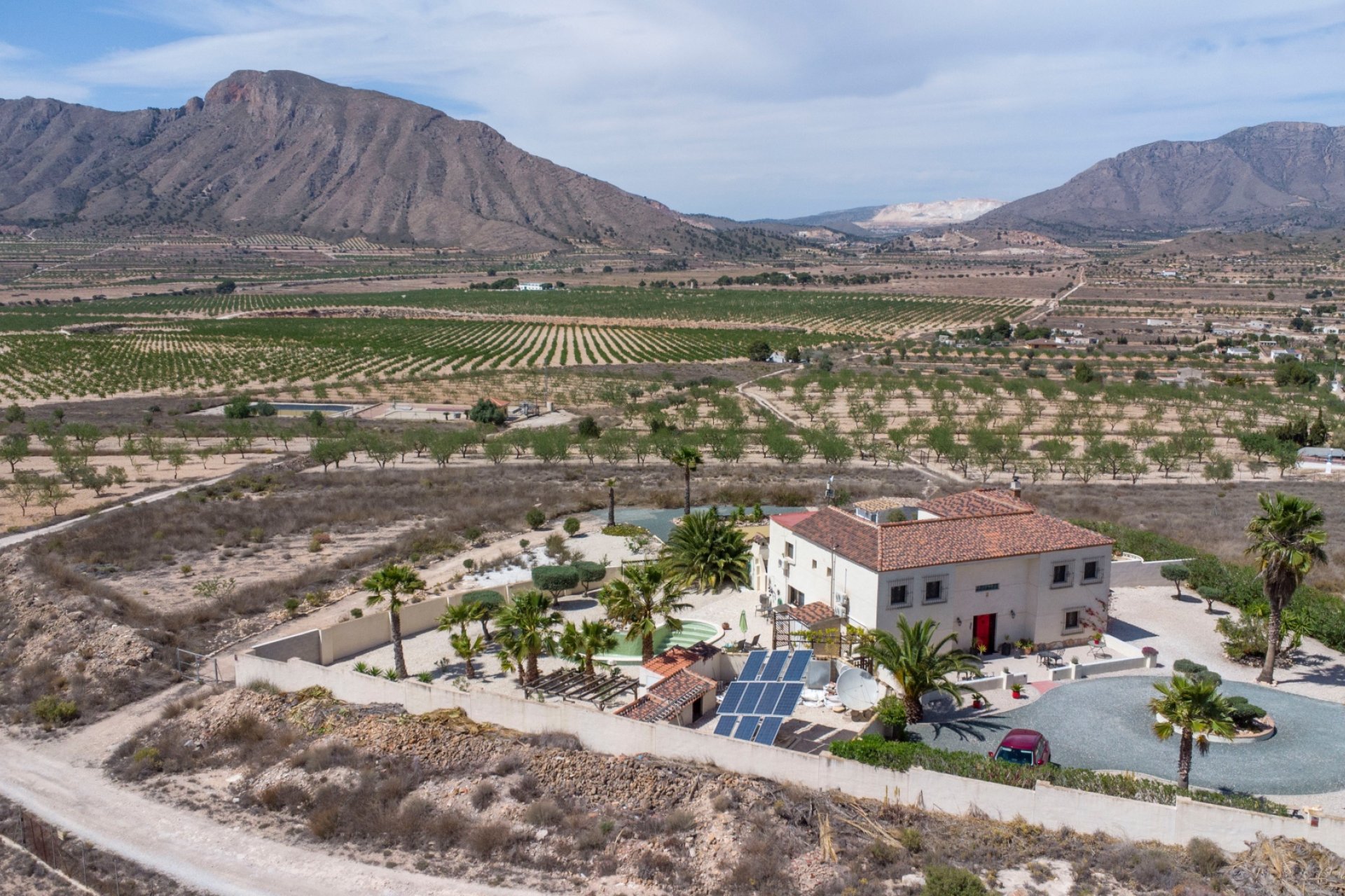 Reventa - Country house -
Alicante