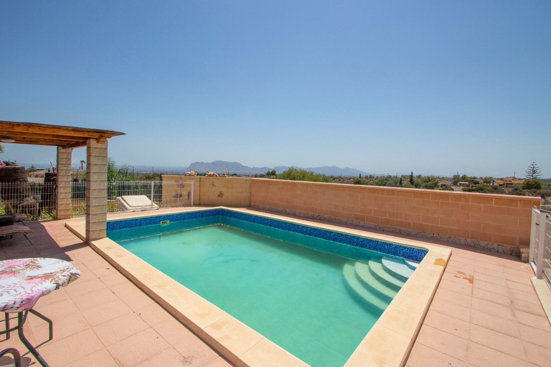 Reventa - Country house -
Alicante