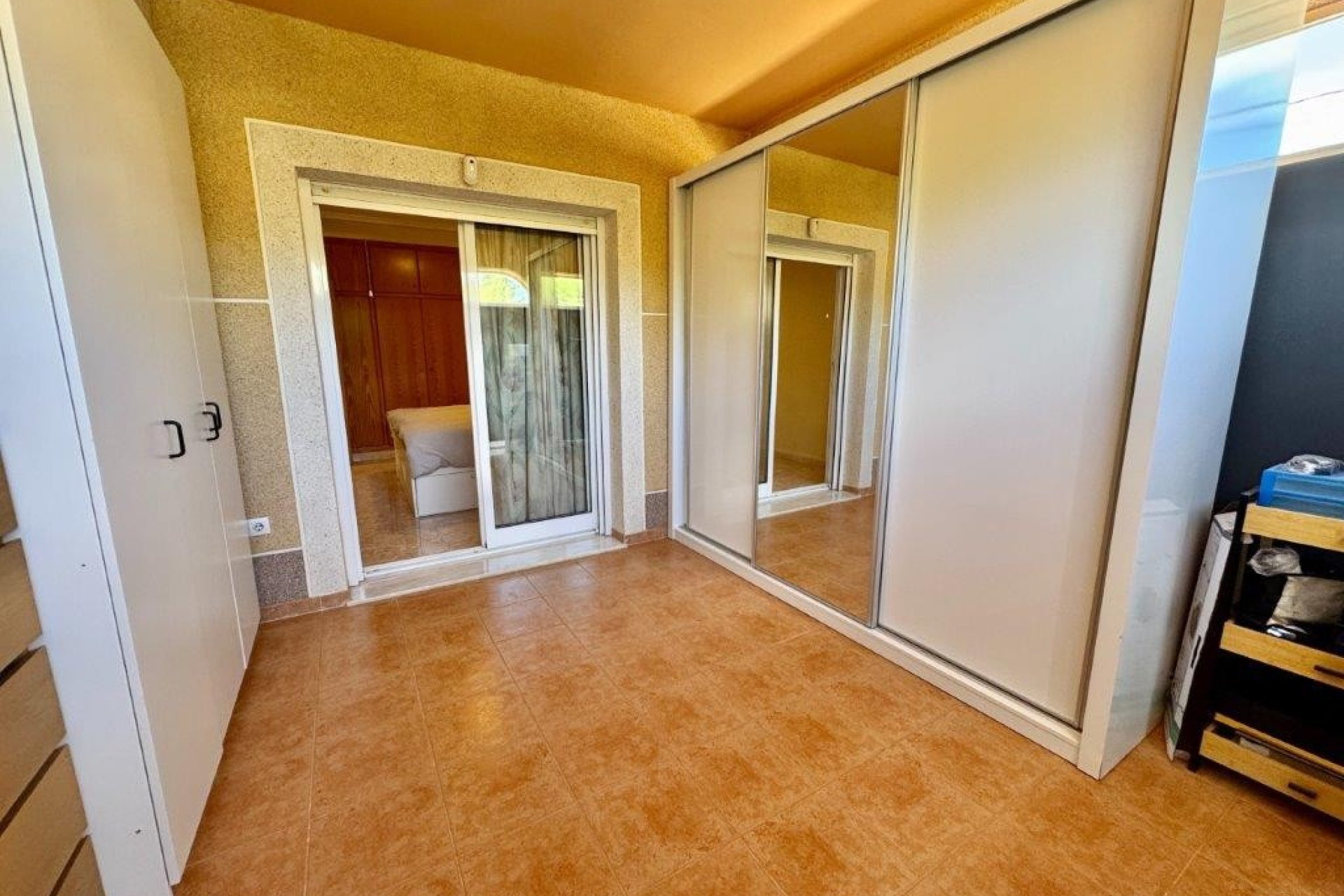 Reventa - Country house -
Alicante