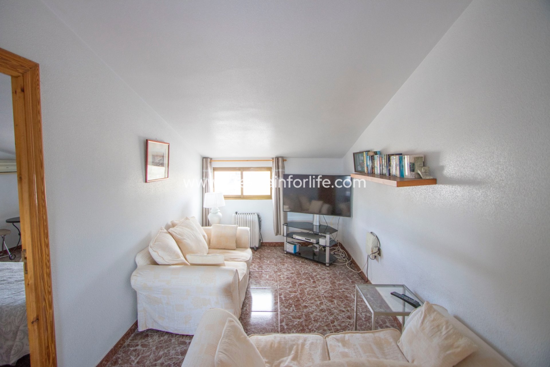 Reventa - Country house -
Alicante