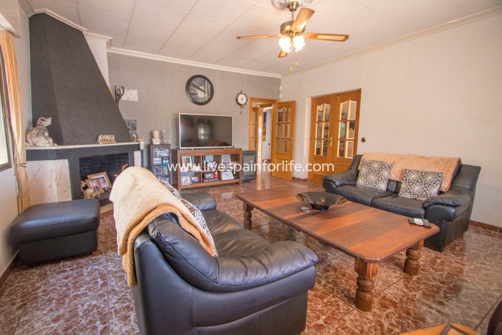 Reventa - Country house -
Alicante