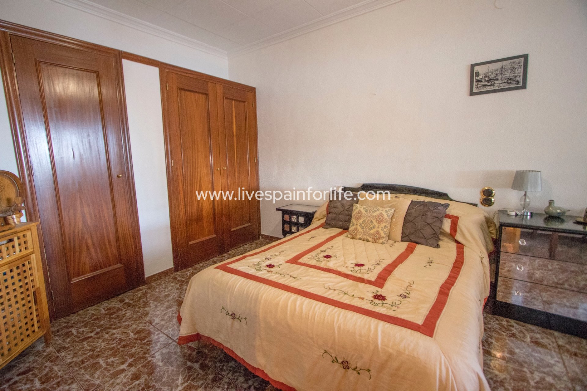 Reventa - Country house -
Alicante