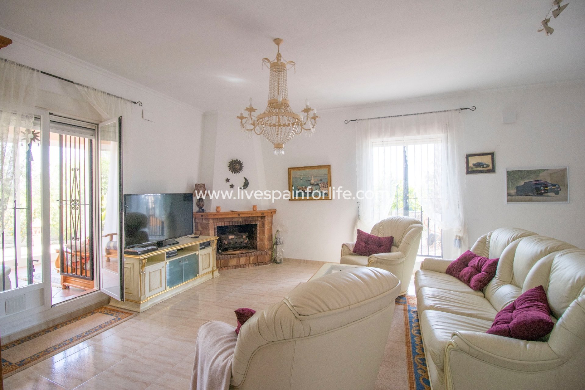 Reventa - Country house -
Alicante