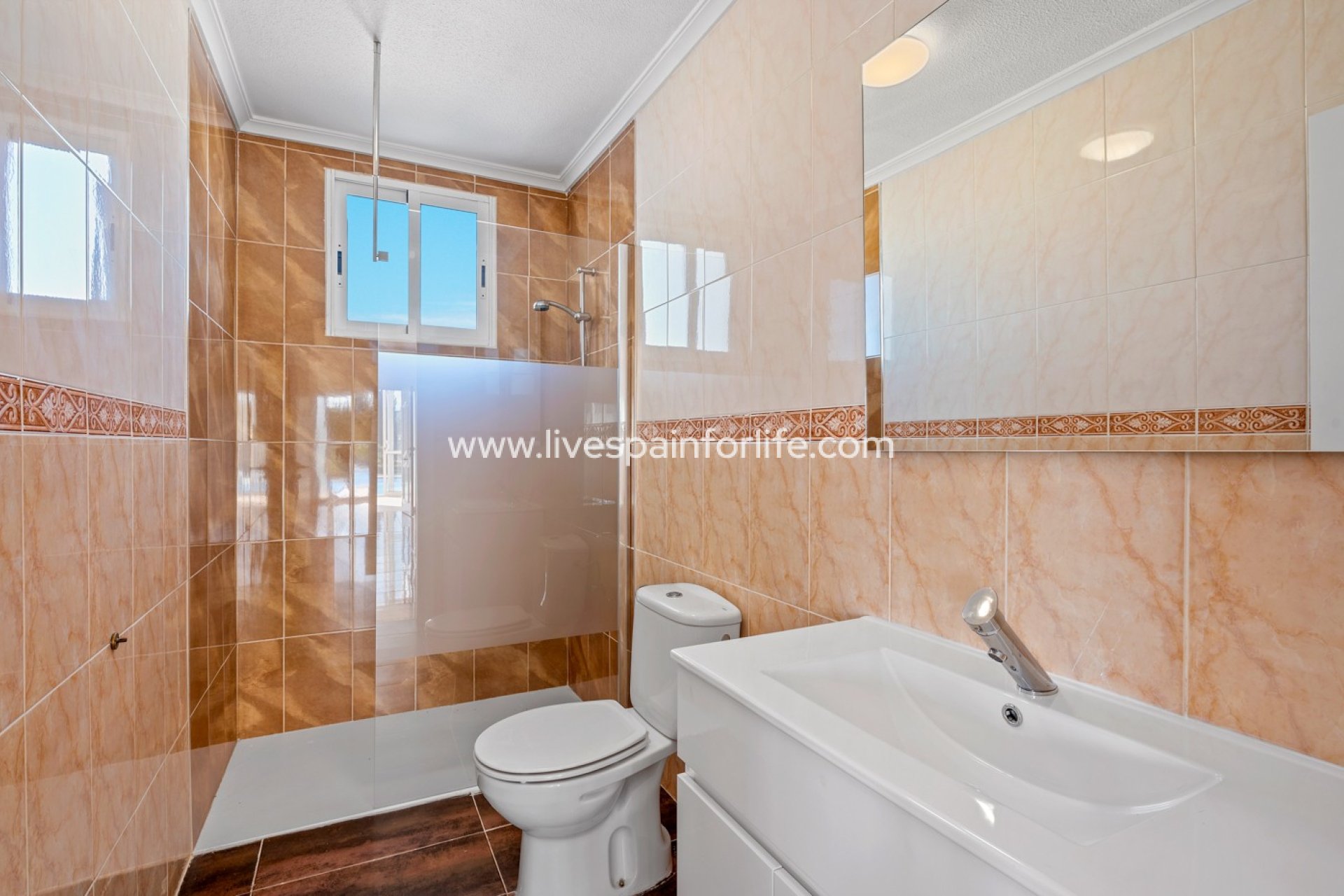 Reventa - Country house -
Alicante