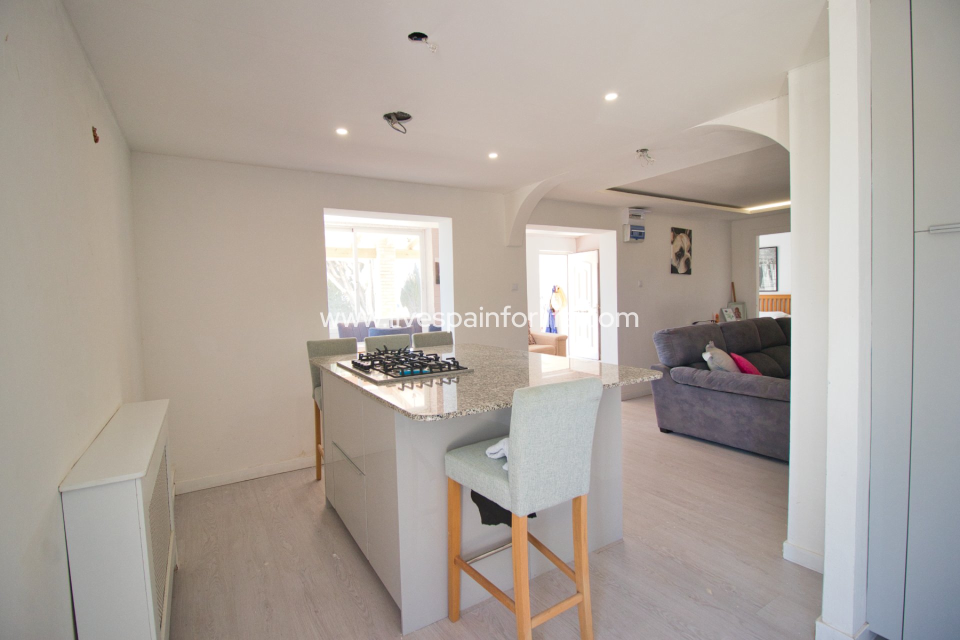 Reventa - Country house -
Alicante