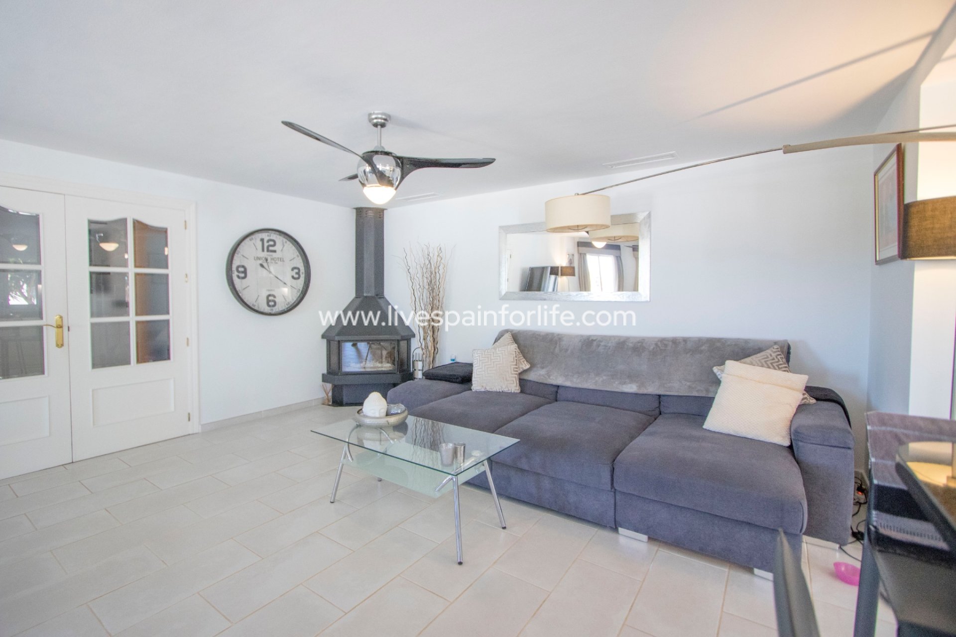 Reventa - Country house -
Alicante