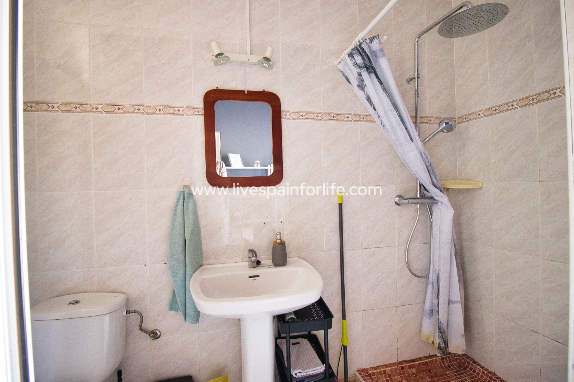 Reventa - Country house -
Alicante