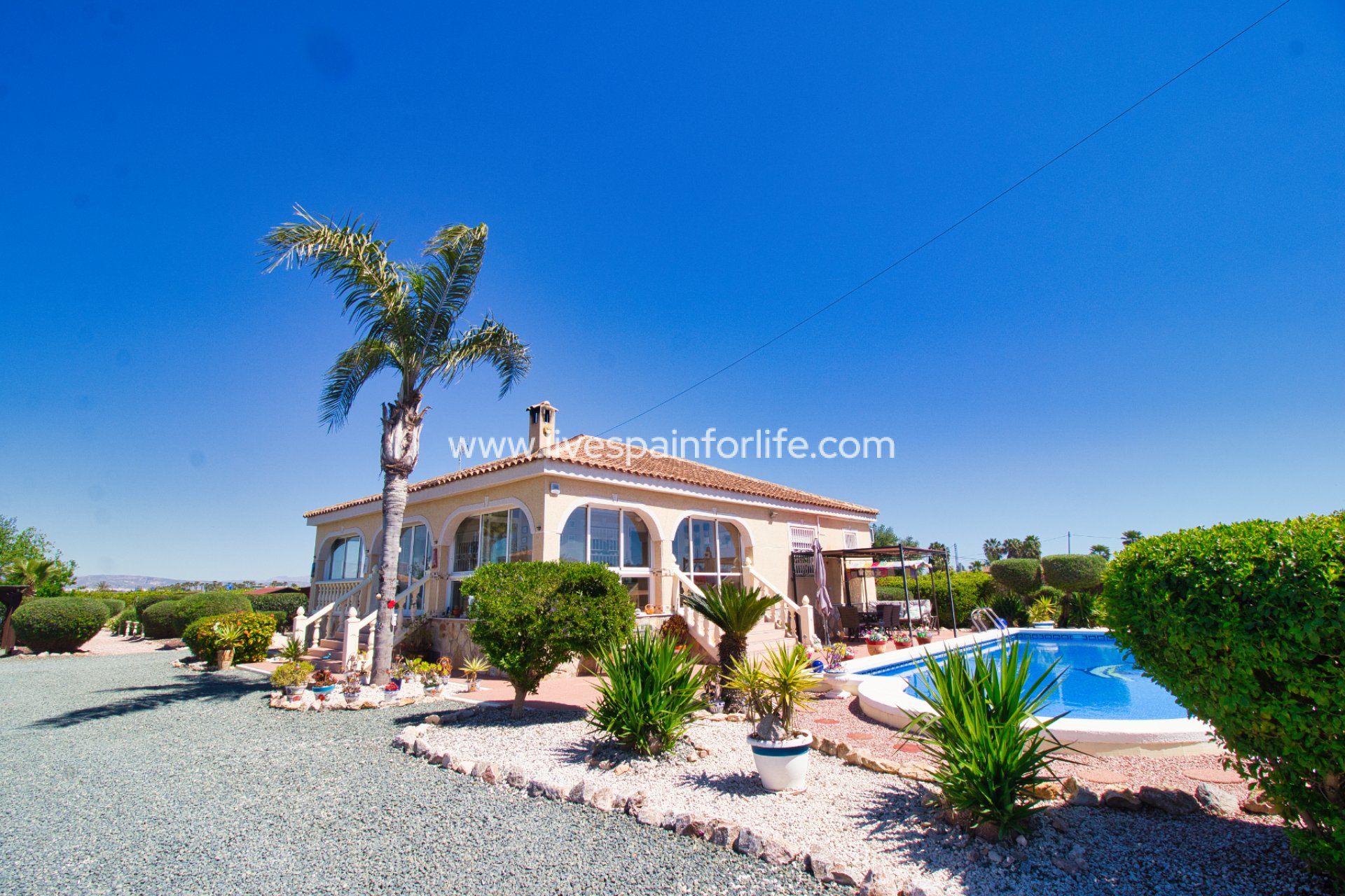 Reventa - Country house -
Alicante