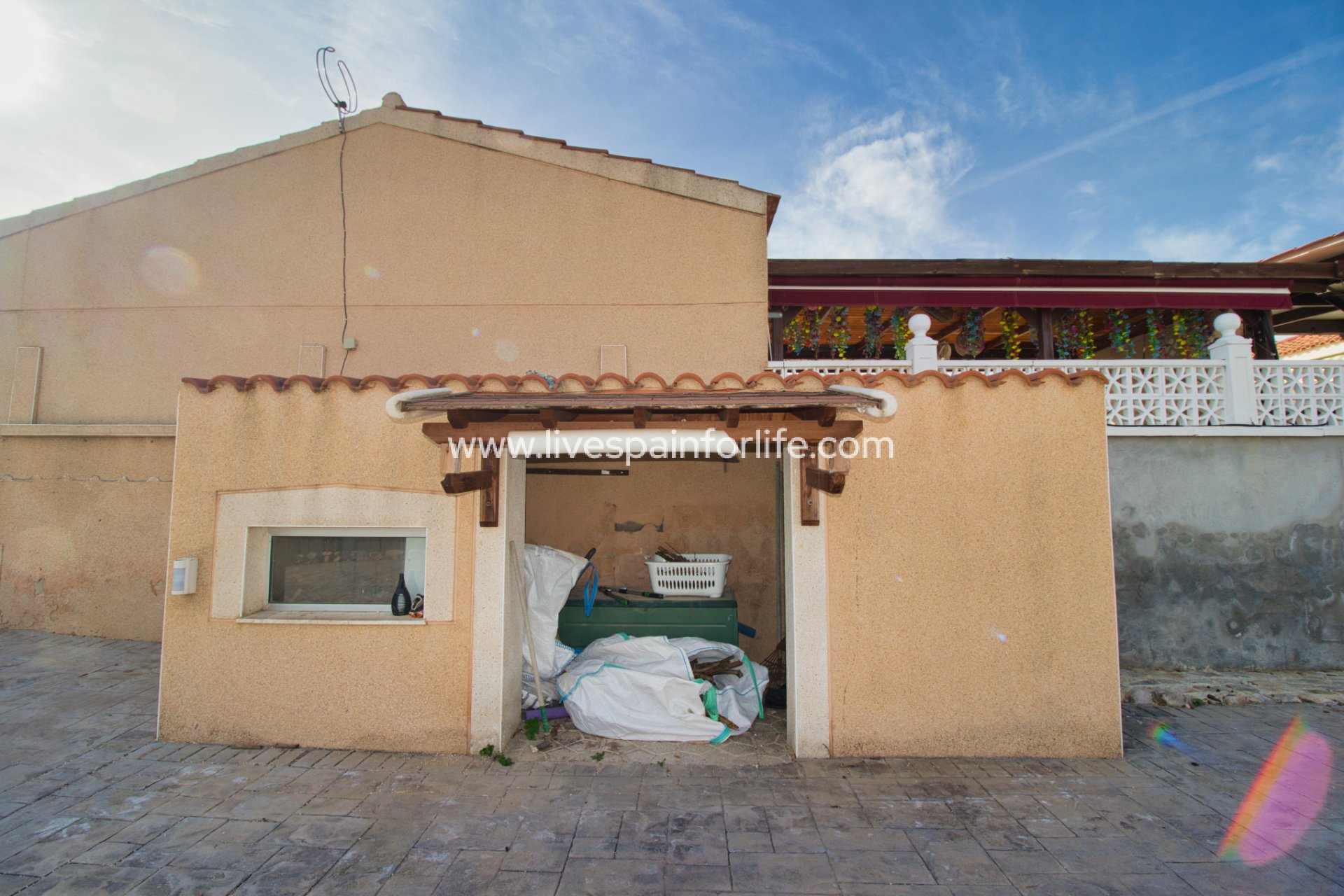 Reventa - Country house -
Alicante