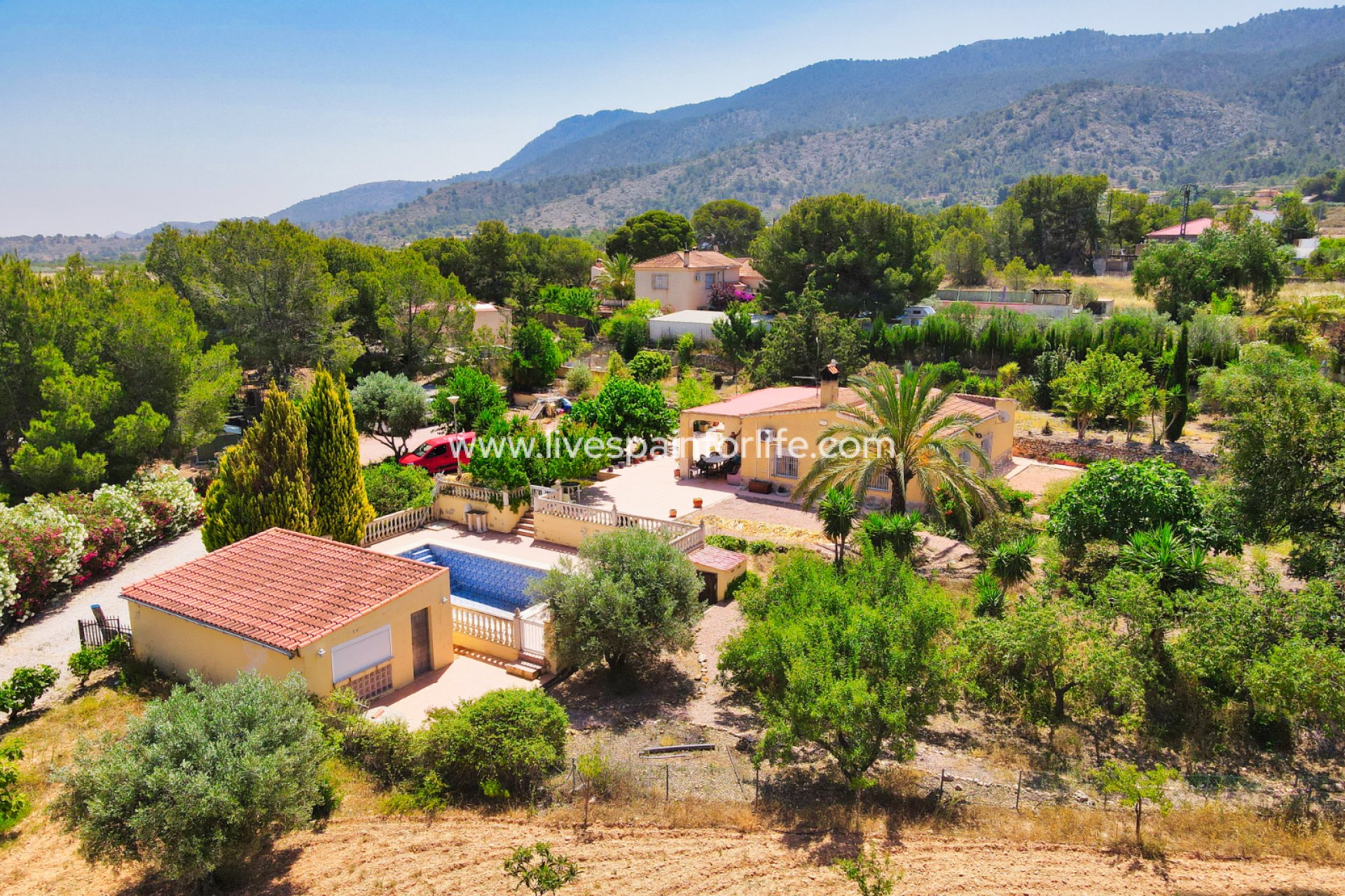 Reventa - Country house -
Alicante