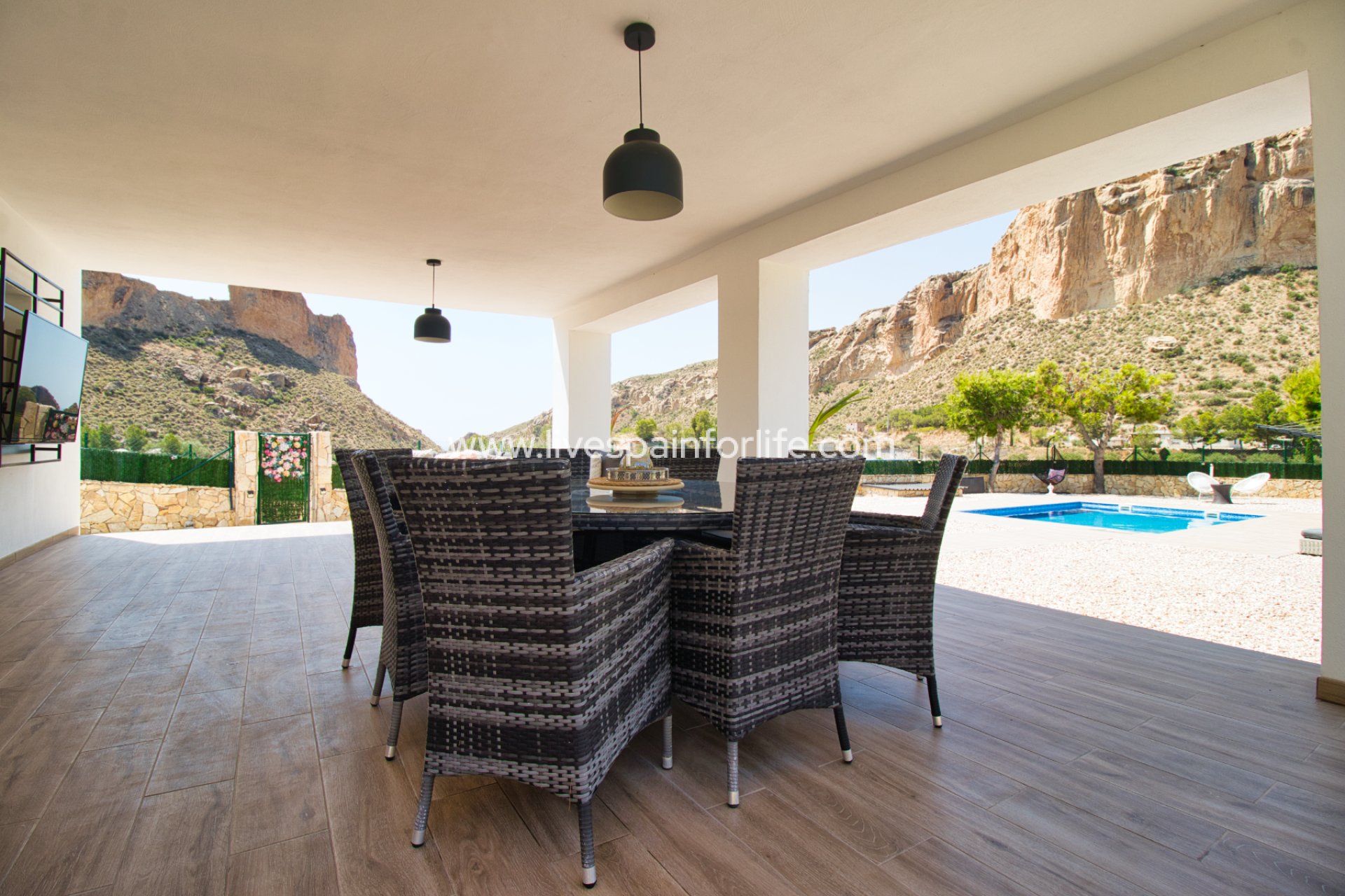 Reventa - Country house -
Alicante