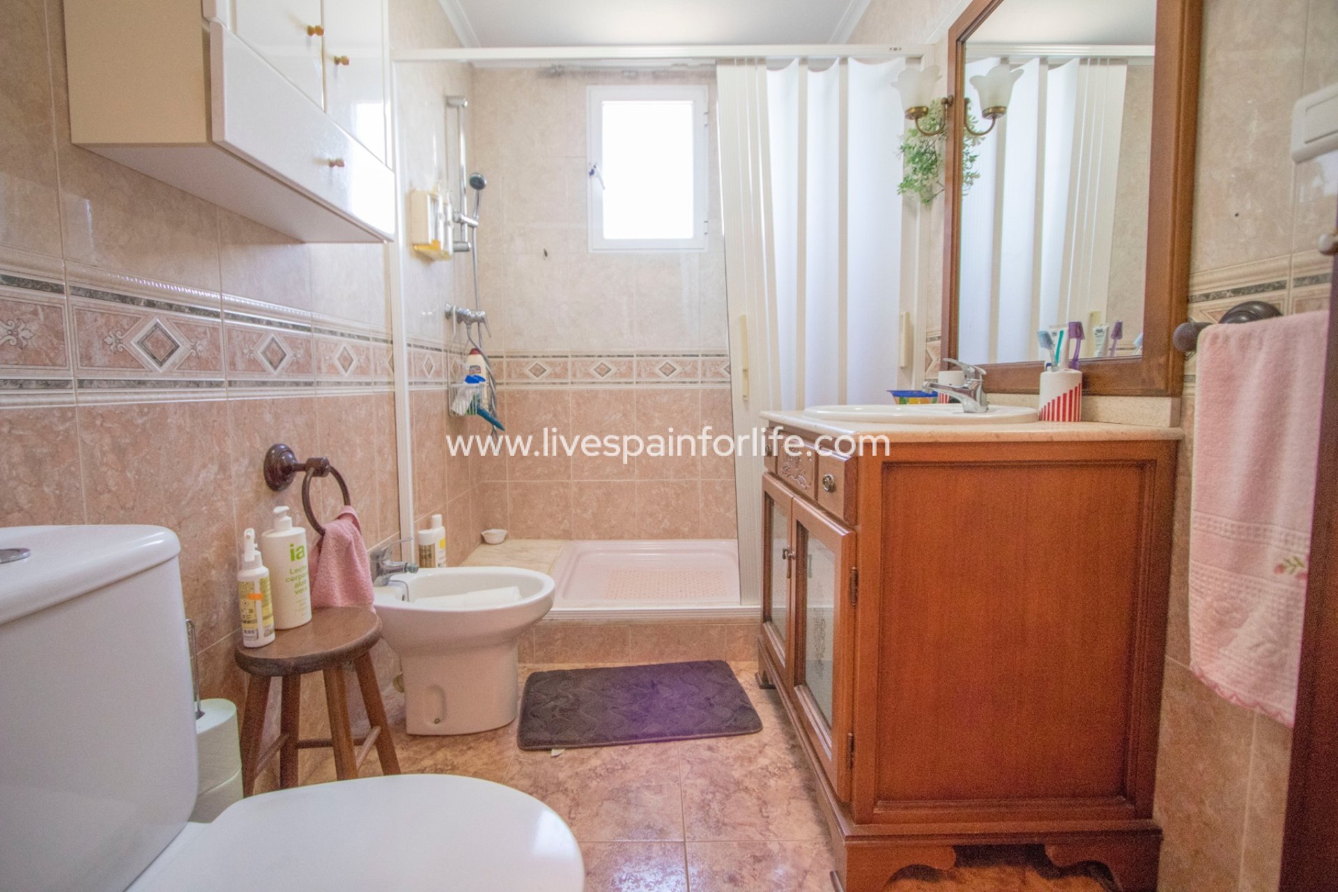 Reventa - Country house -
Alicante