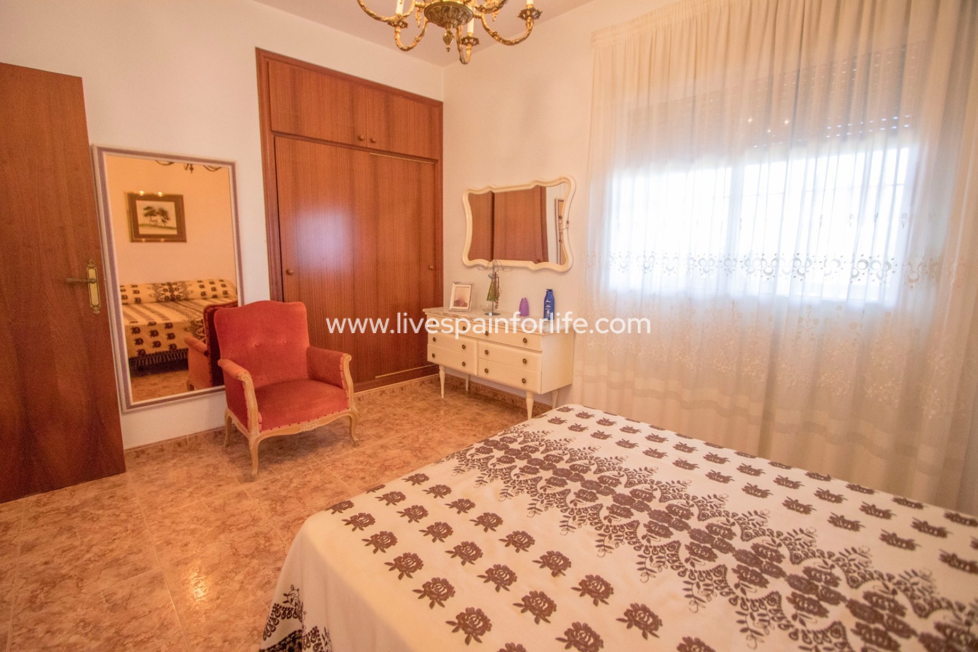 Reventa - Country house -
Alicante