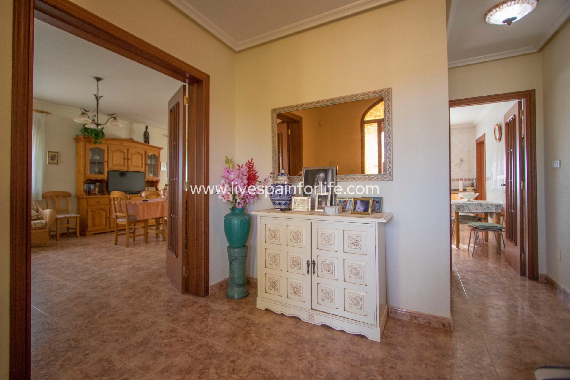 Reventa - Country house -
Alicante