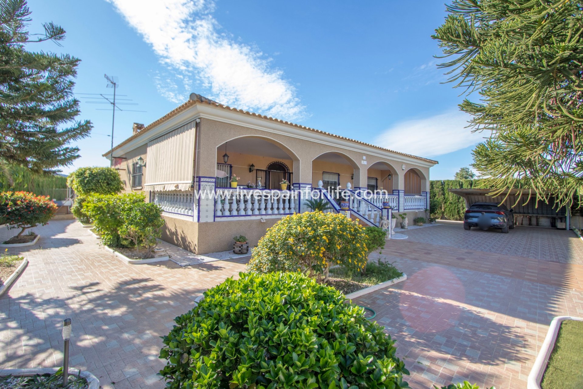 Reventa - Country house -
Alicante
