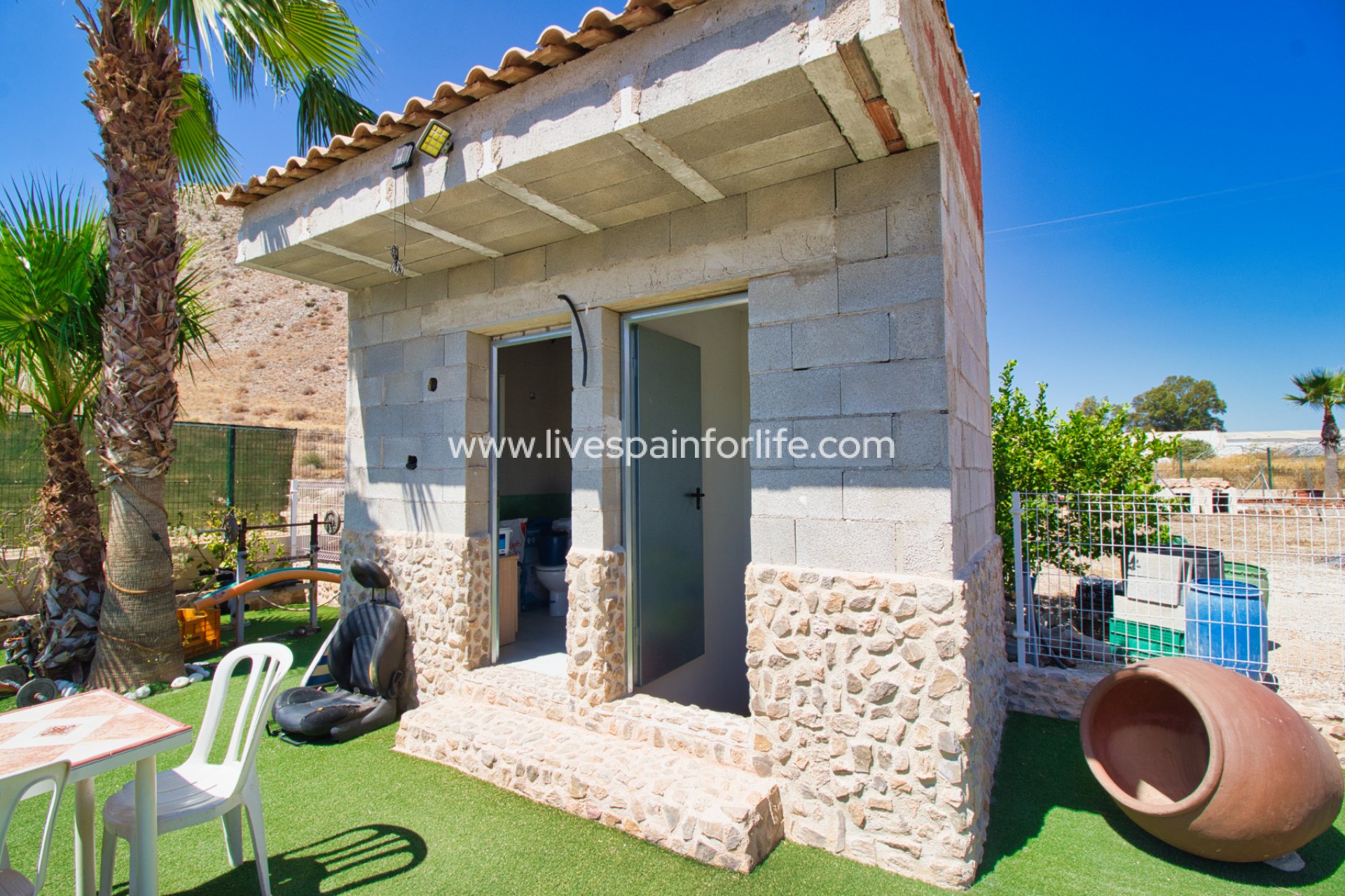 Reventa - Country house -
Alicante